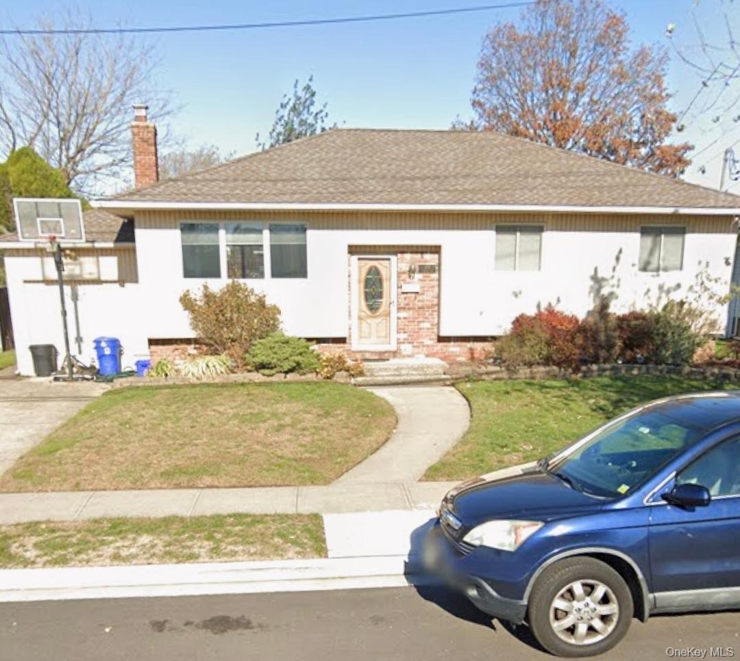 374 Vermont Avenue Property Photo 1