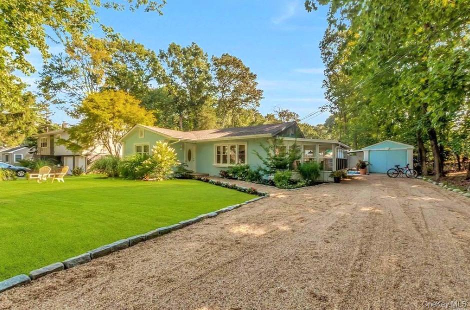 430 Grove Road Property Photo 1