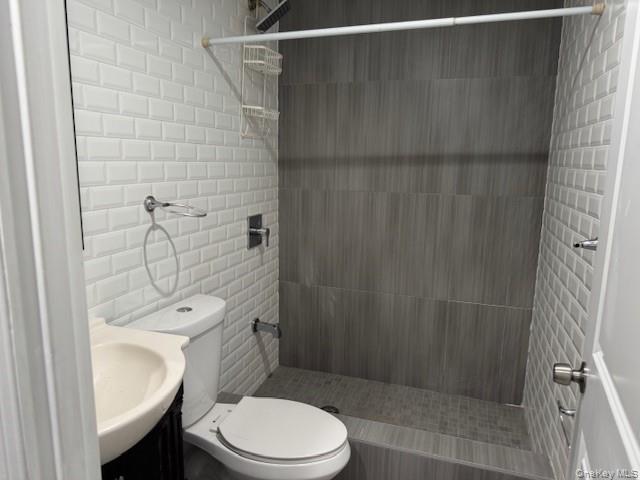 186 Howard Avenue Property Photo 16