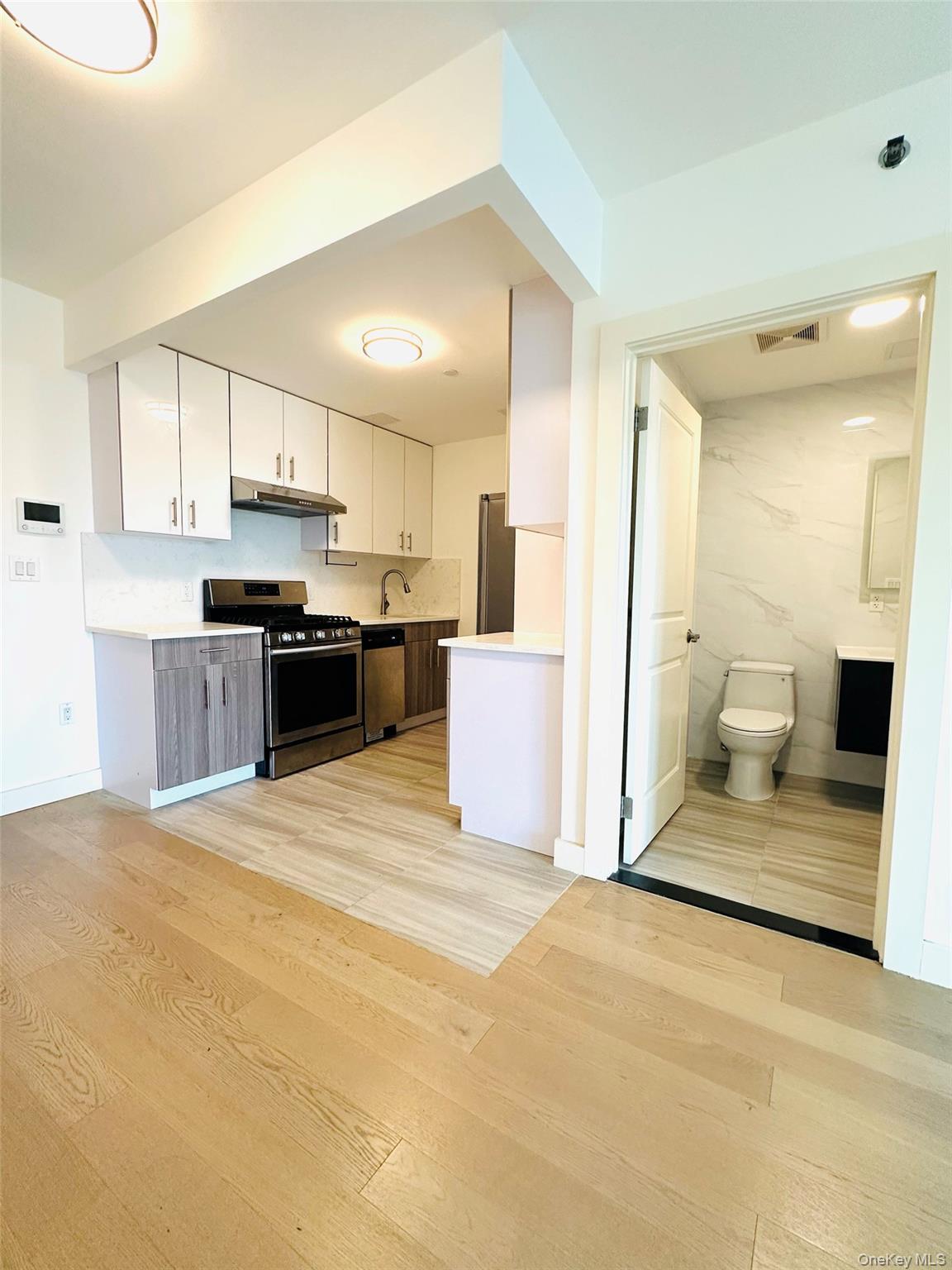 62-98 Woodhaven Blvd 6f Property Photo 6