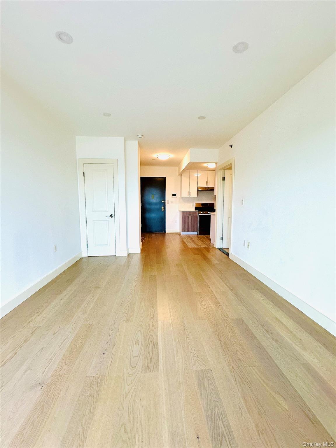 62-98 Woodhaven Blvd 6f Property Photo 7