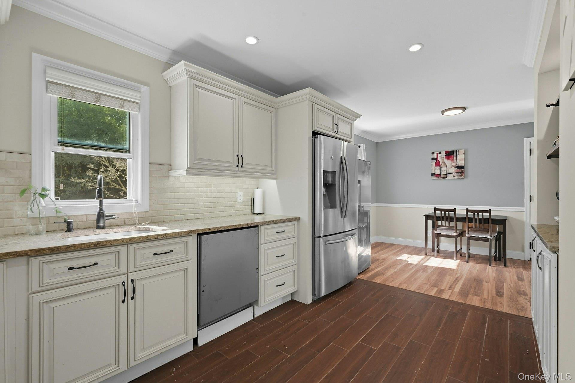 3208 Linden Street Property Photo 19