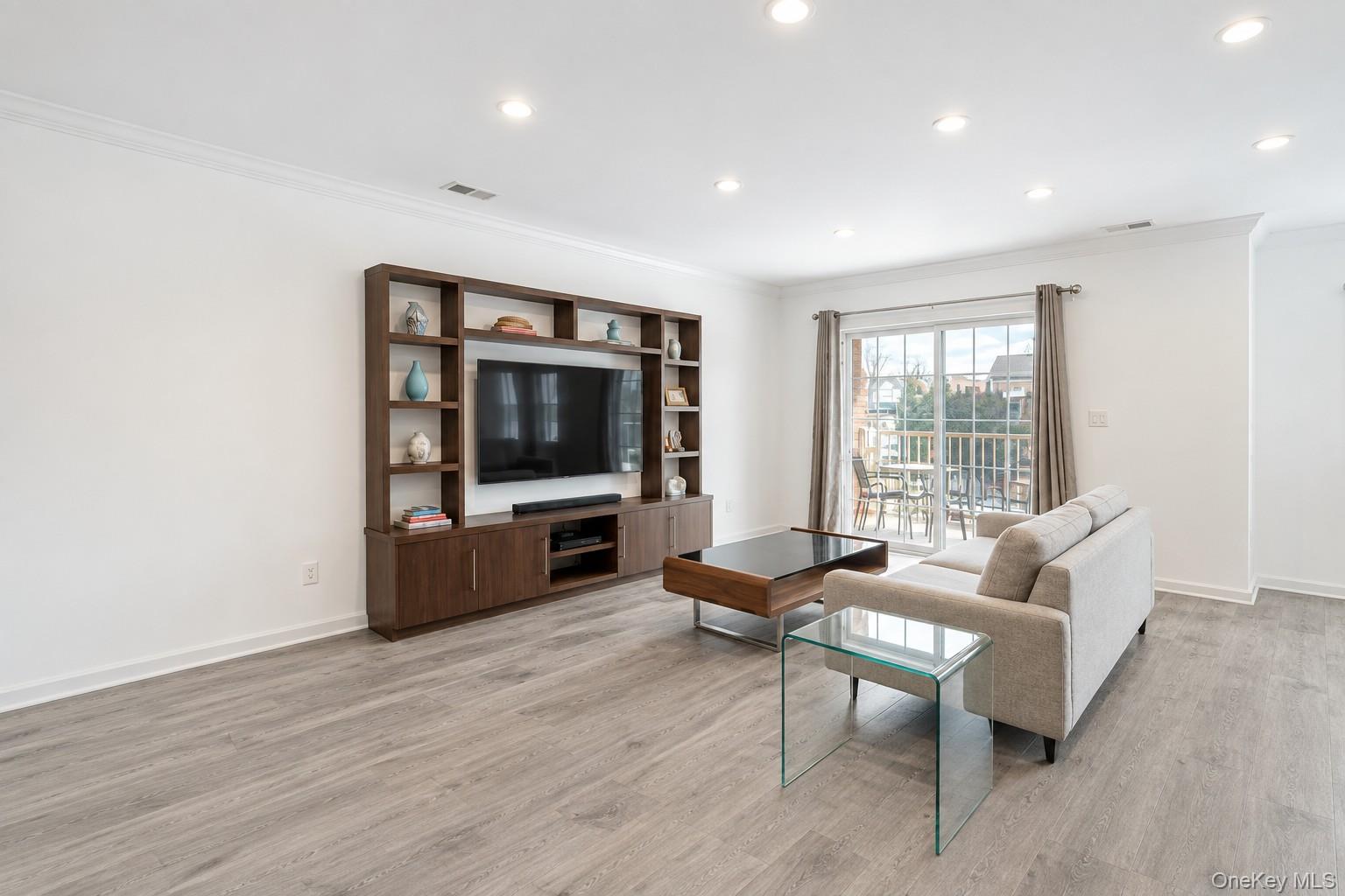 12303 Lax Avenue B Property Photo 1