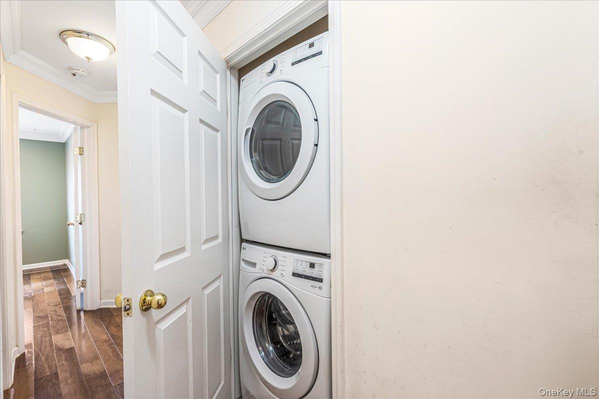 12303 Lax Avenue B Property Photo 12