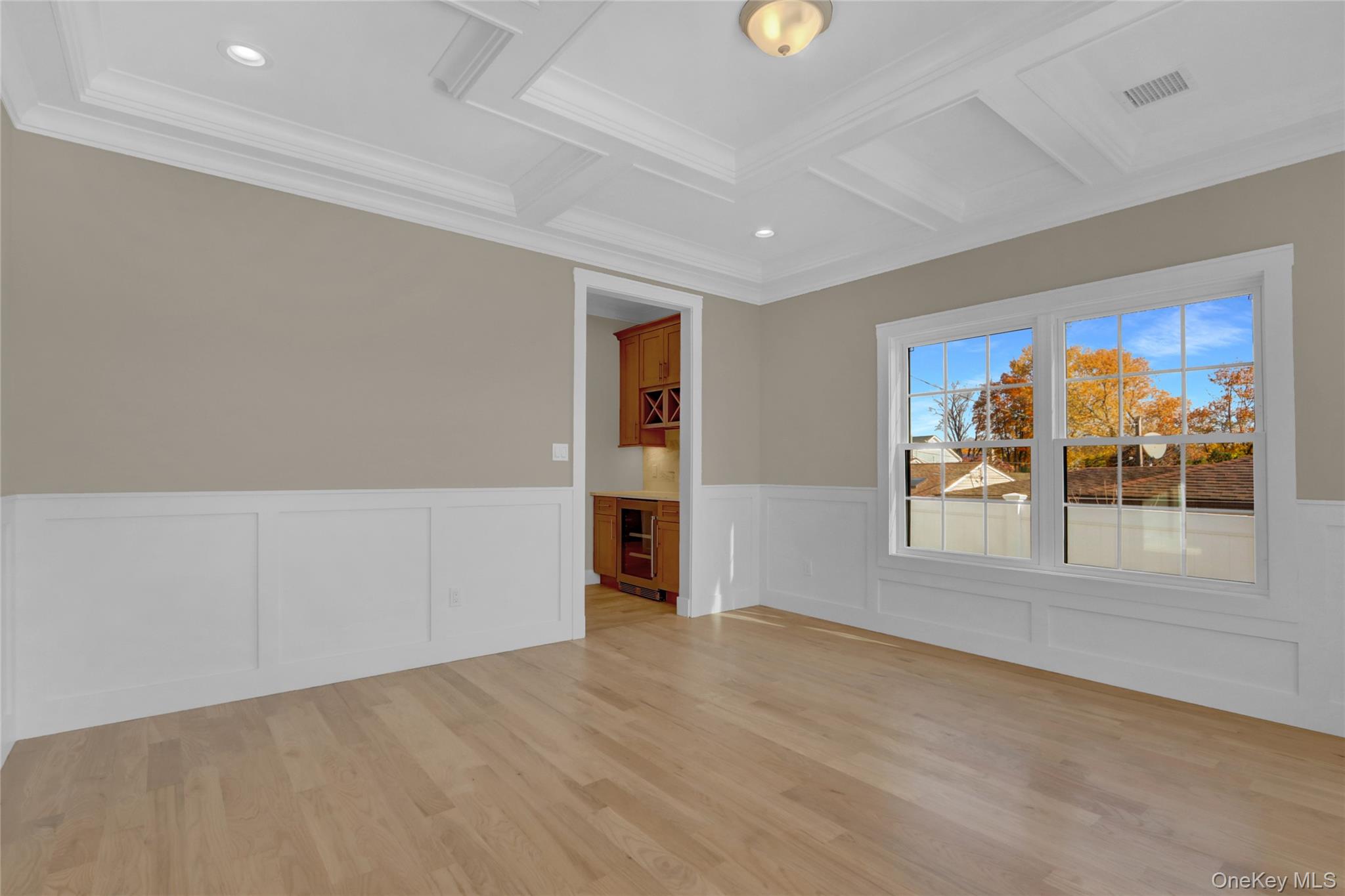 1540 Spring Street Property Photo 8