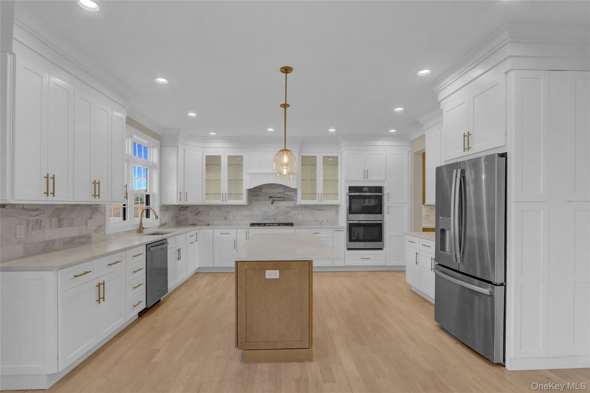 1540 Spring Street Property Photo 14