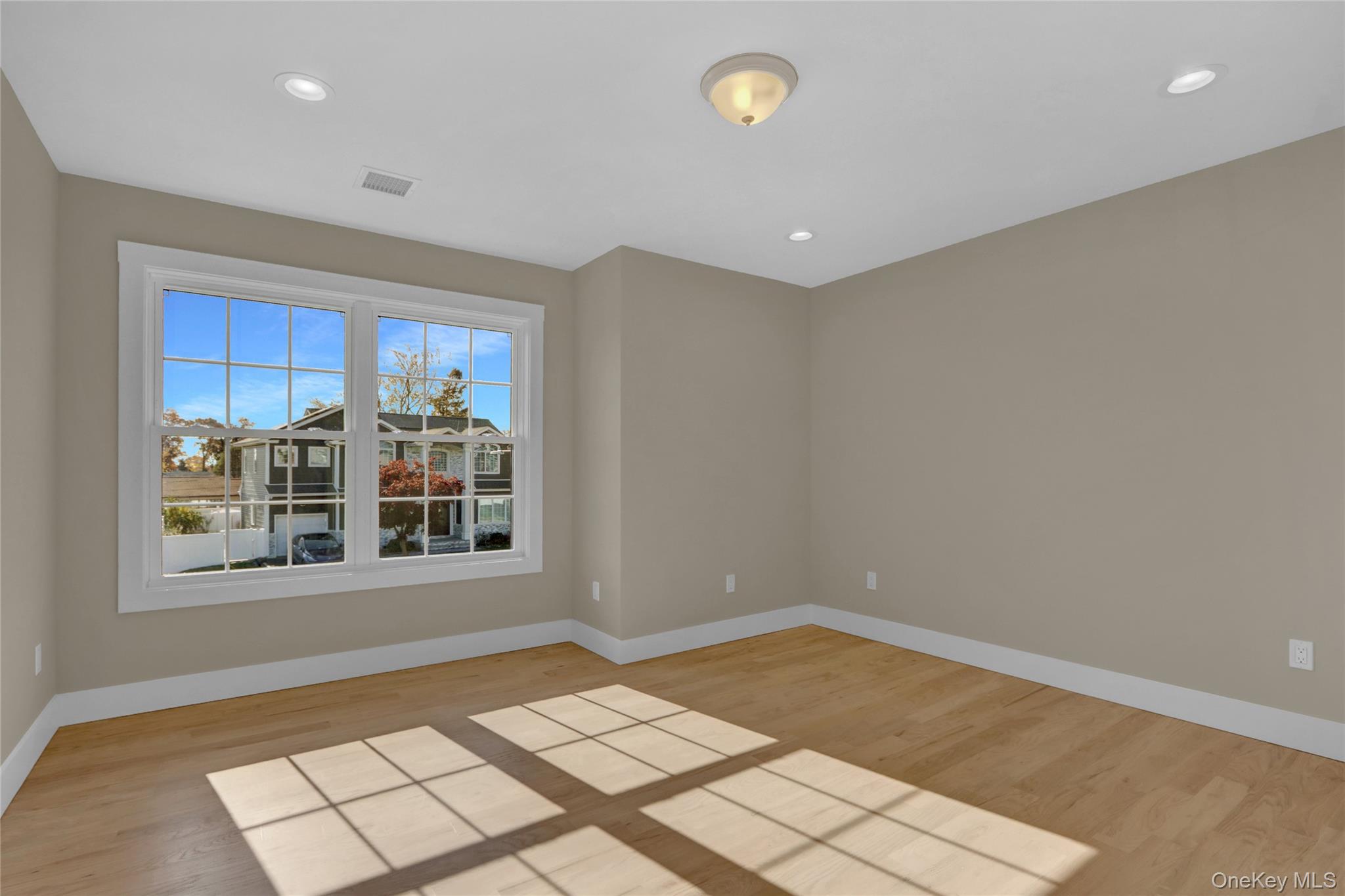 1540 Spring Street Property Photo 18
