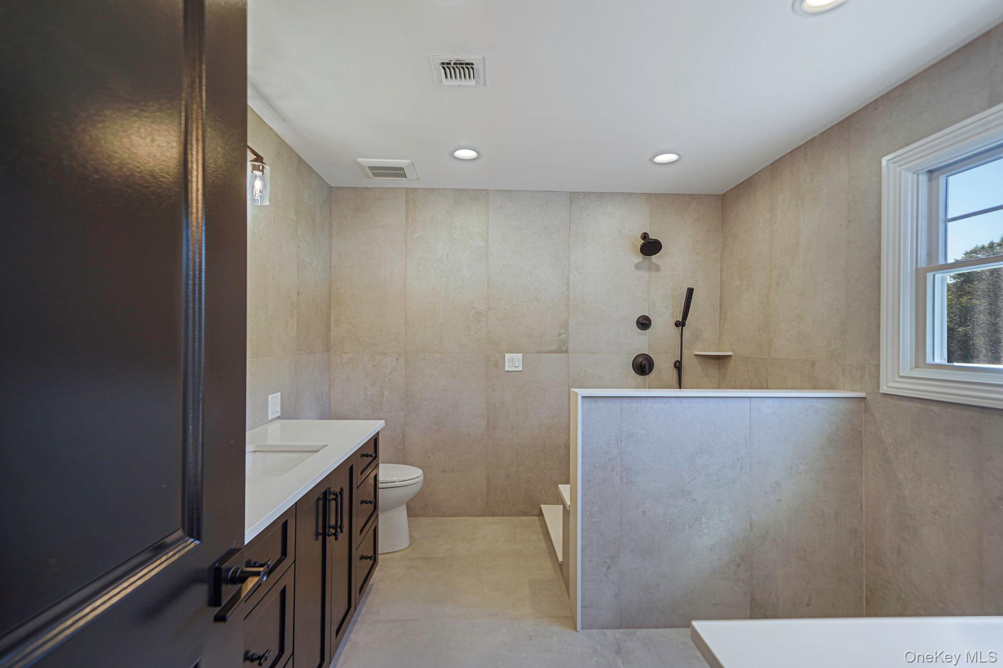 20 Boston Avenue Property Photo 5