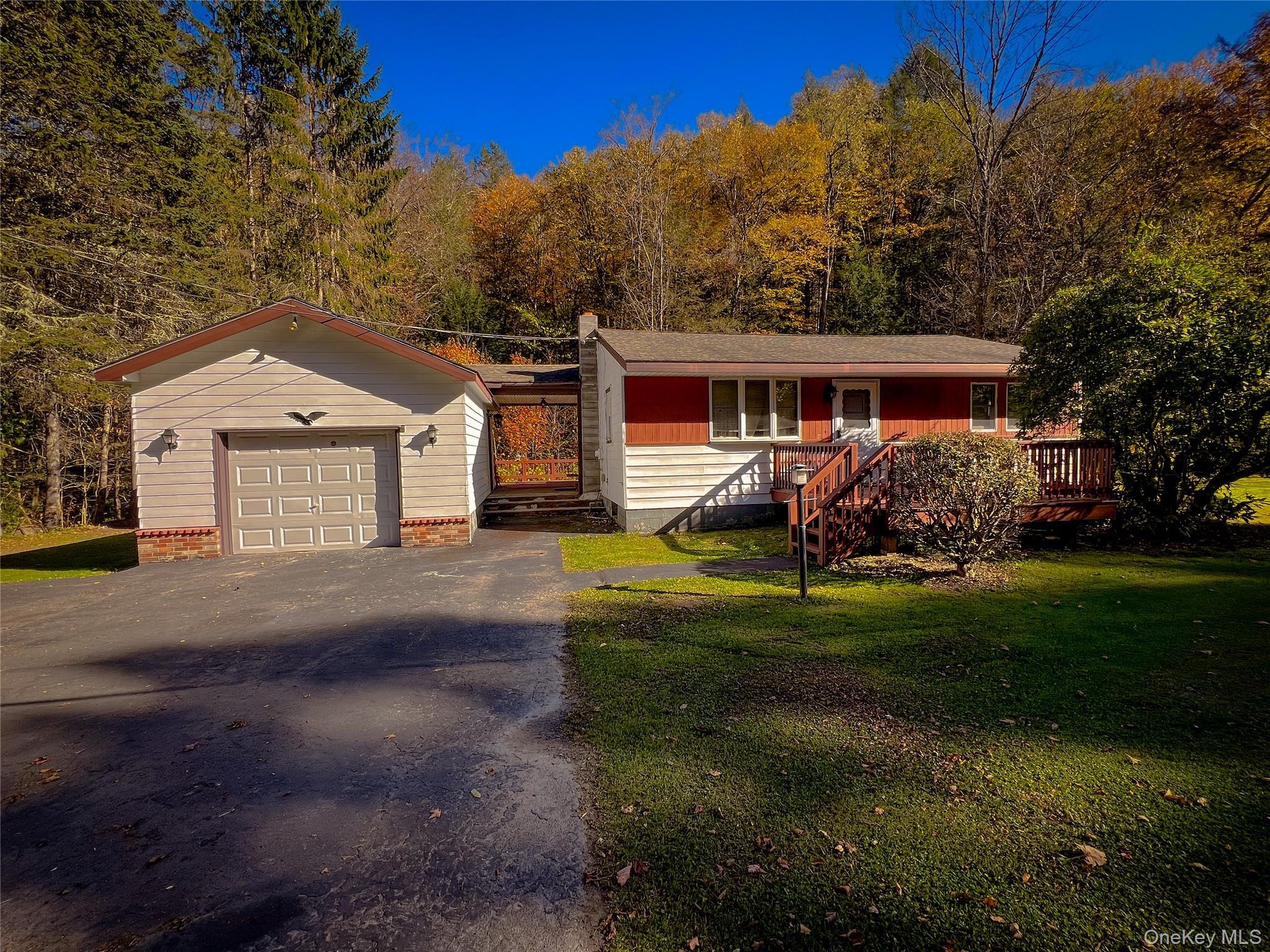 259 Tennanah Lake Road Property Photo 1