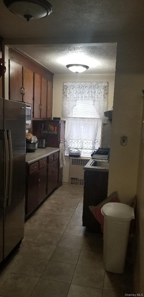 2140 Knapp Street 4c Property Photo 8