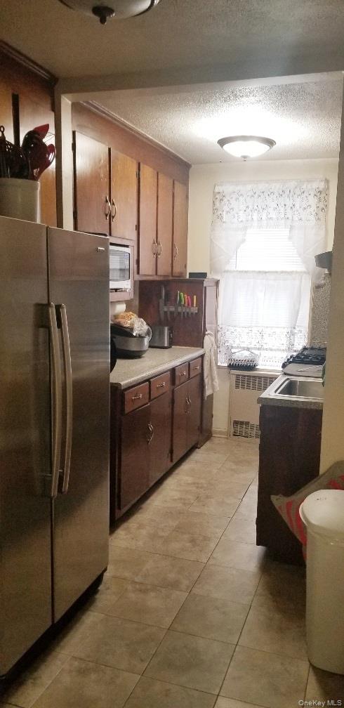 2140 Knapp Street 4c Property Photo 16
