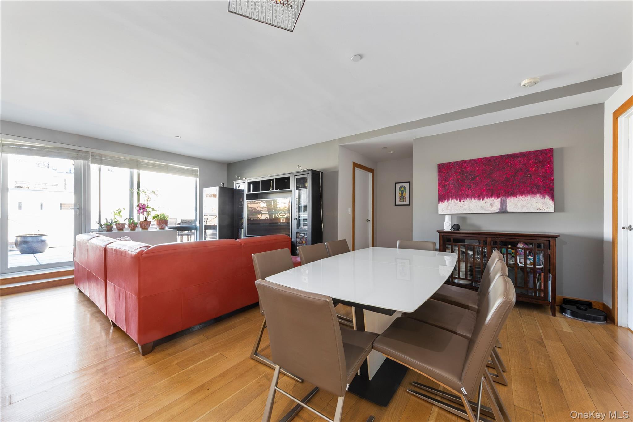 152 E 118th Street 7p Property Photo 3