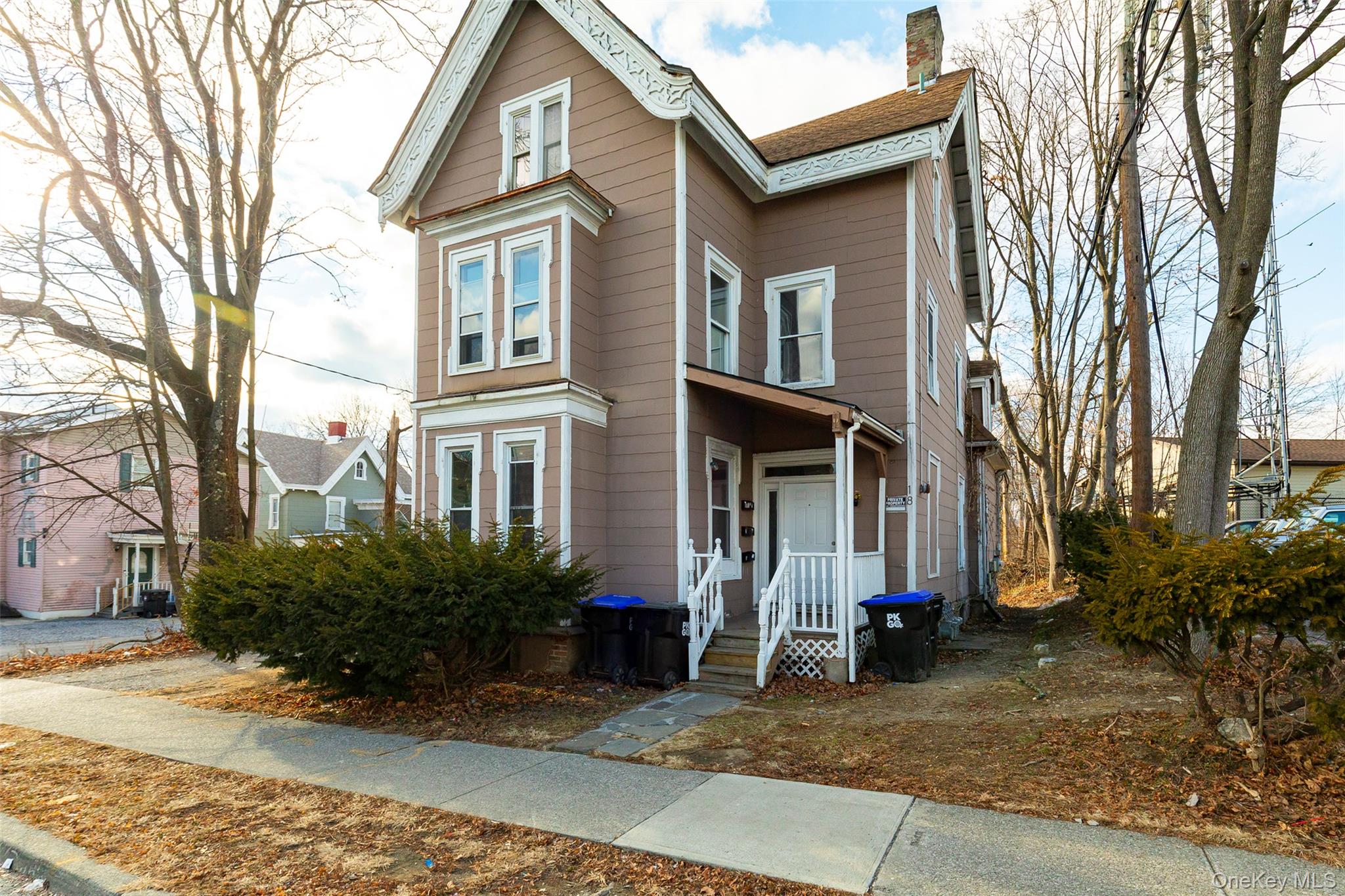 18 S Clinton Street Property Photo 1