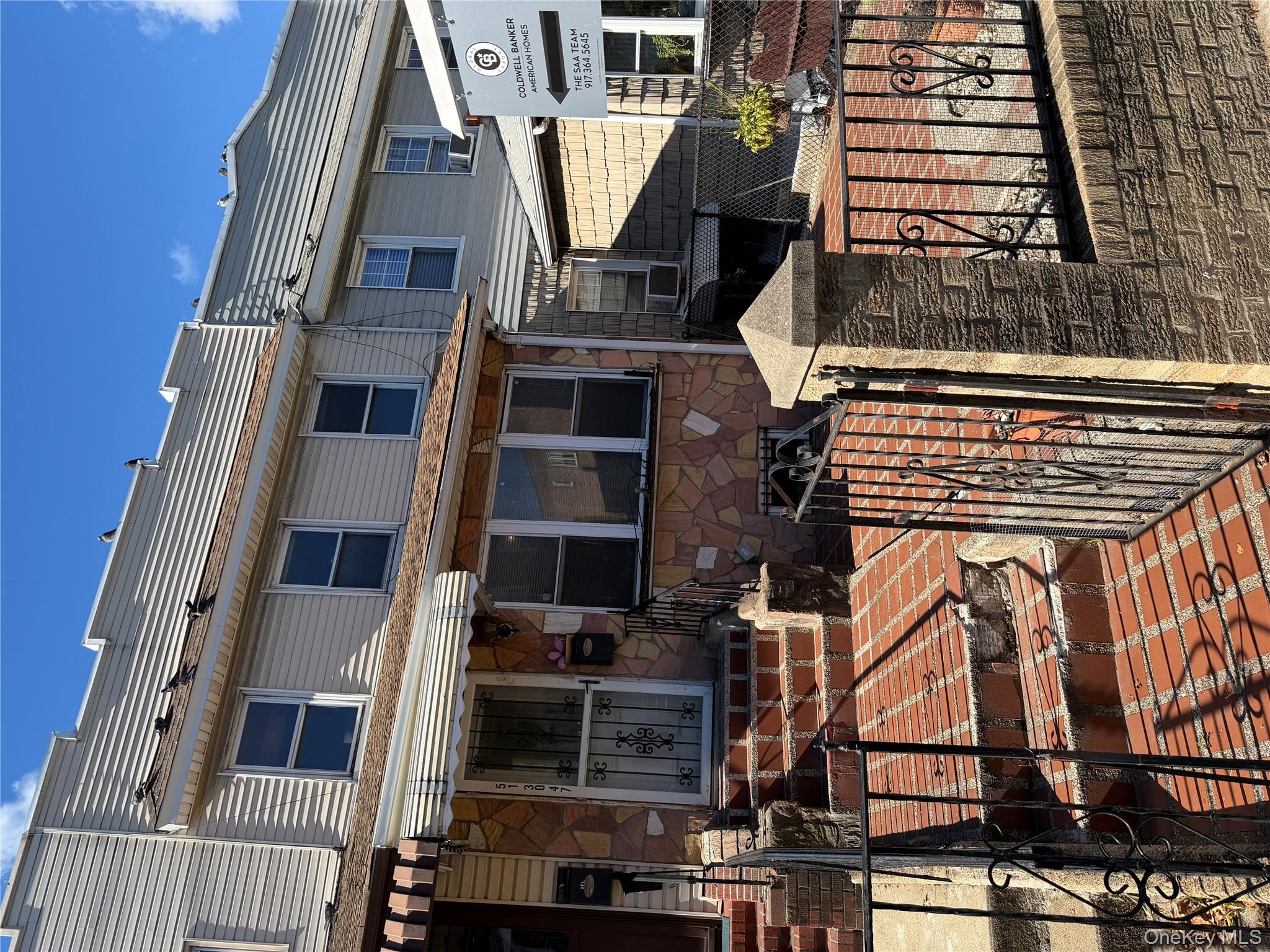 51-30a 47th Street Property Photo 17