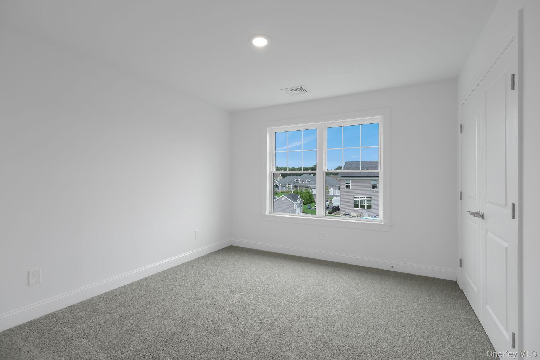 176 Southern Boulevard Property Photo 13