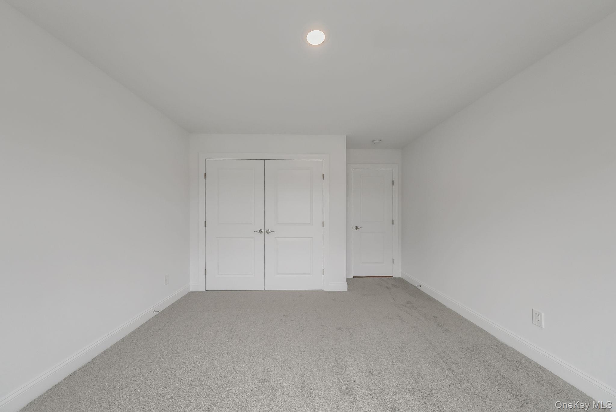 176 Southern Boulevard Property Photo 14