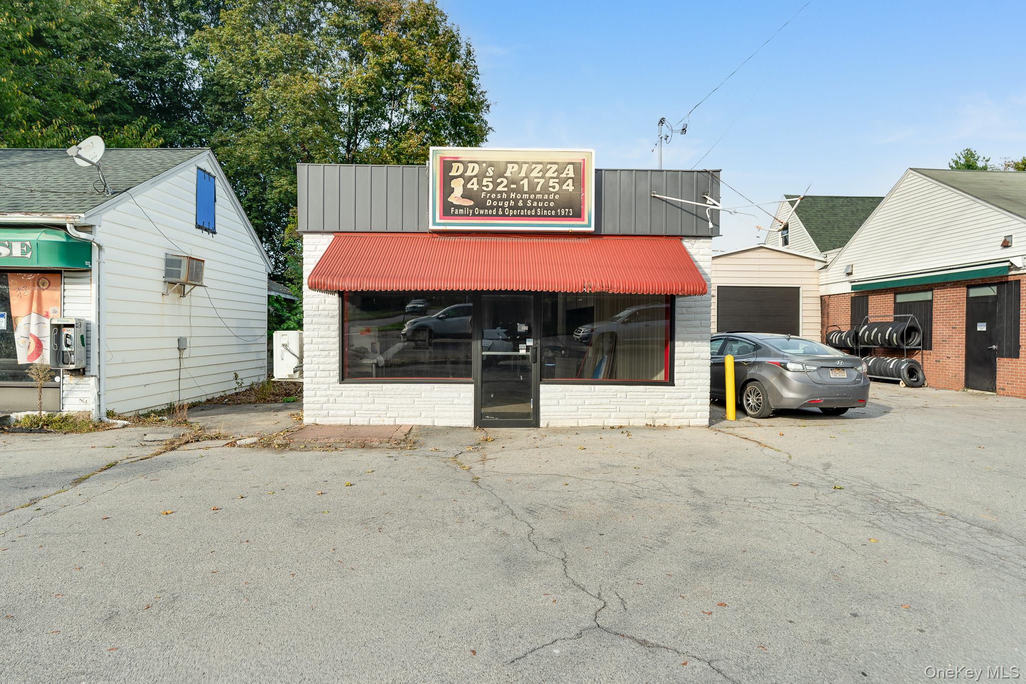 300 Hooker Avenue Property Photo 1