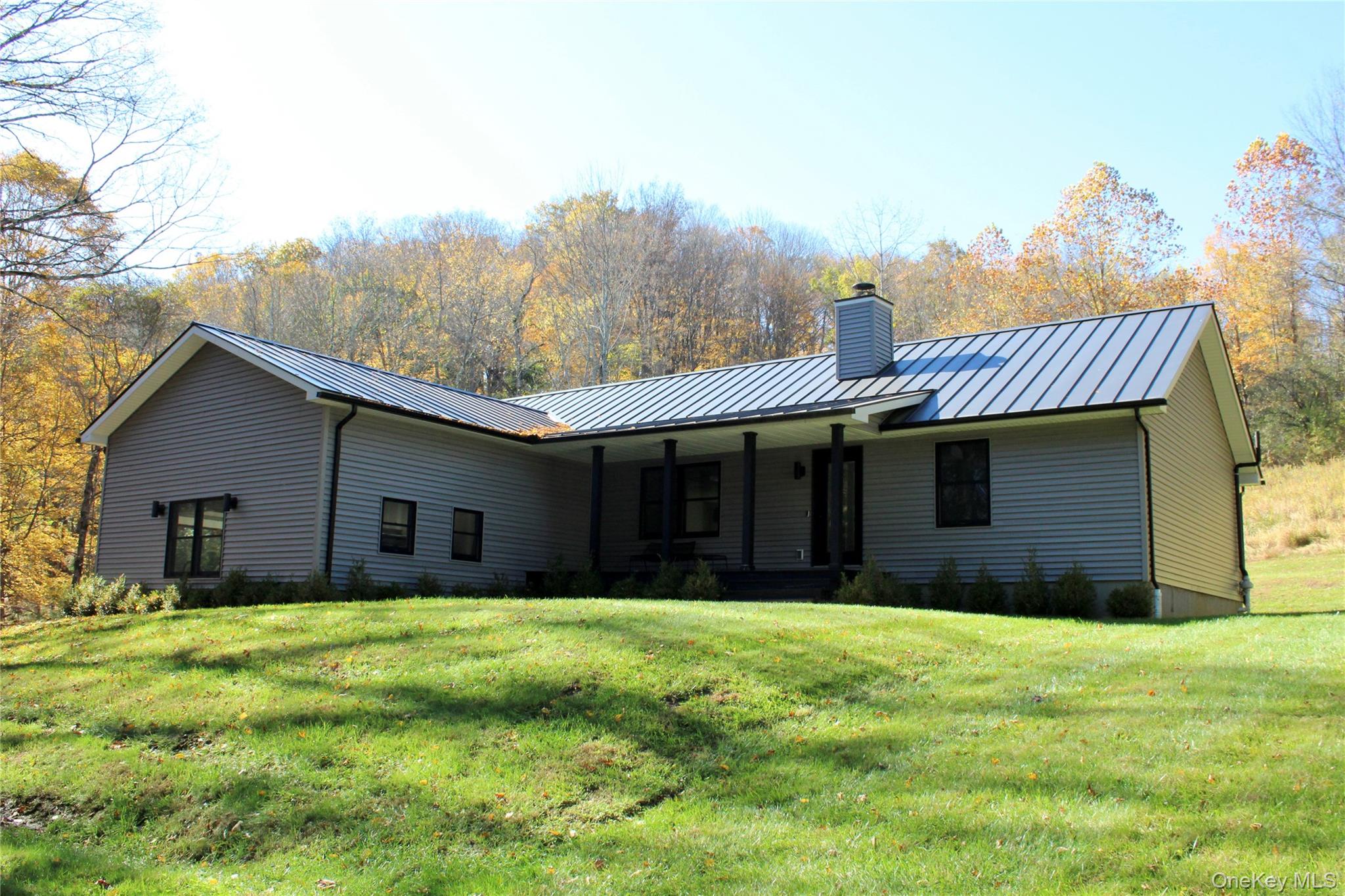 3 Spruce Hill Property Photo 1