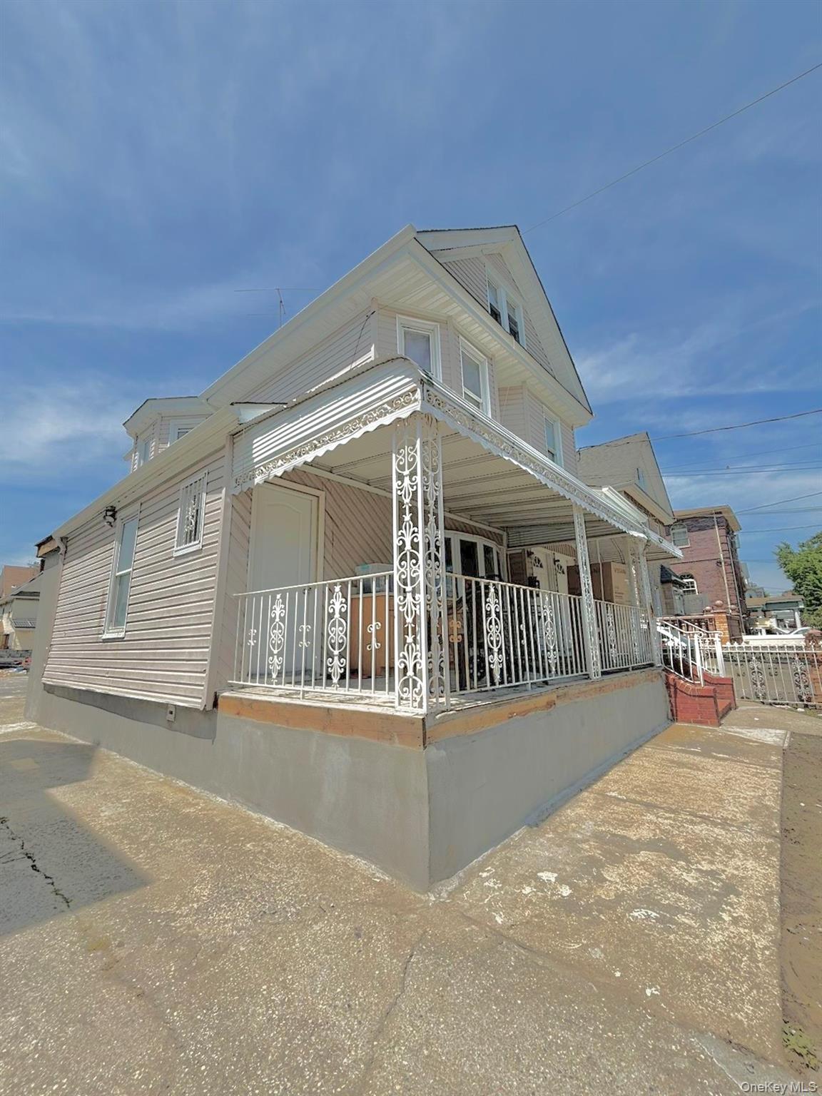 101-58 120th Street Property Photo 4