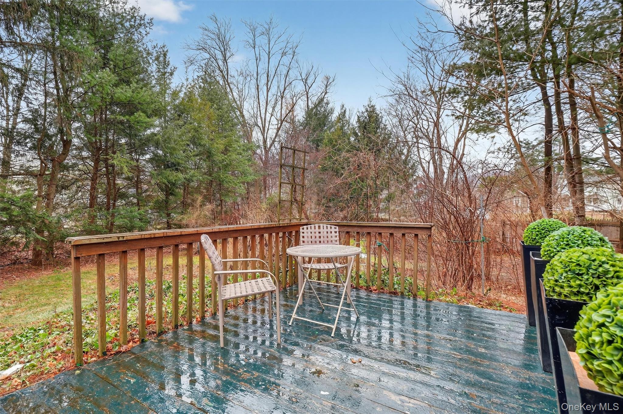 17 Townsend Boulevard Property Photo 18
