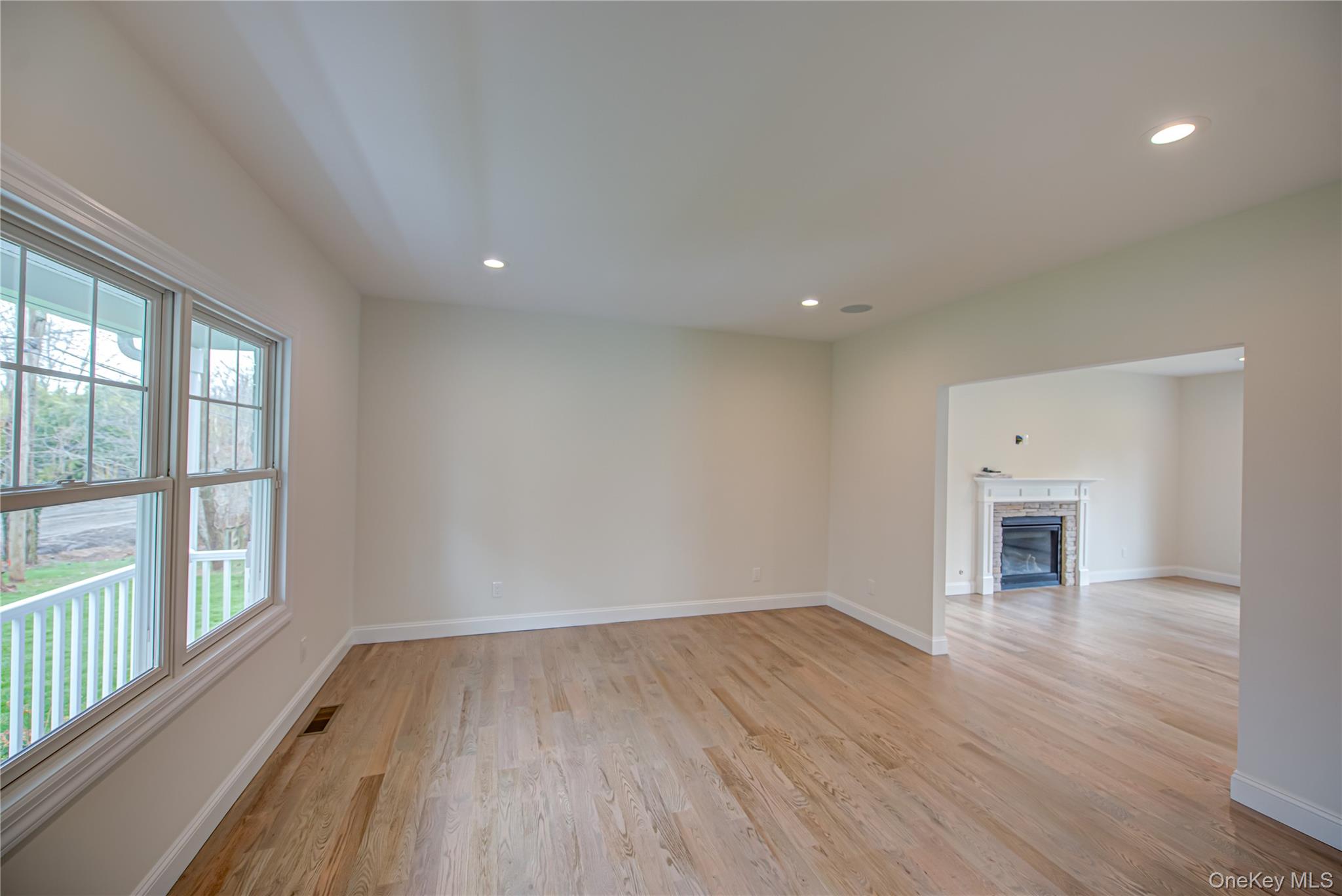 176 Southern Boulevard Property Photo 4