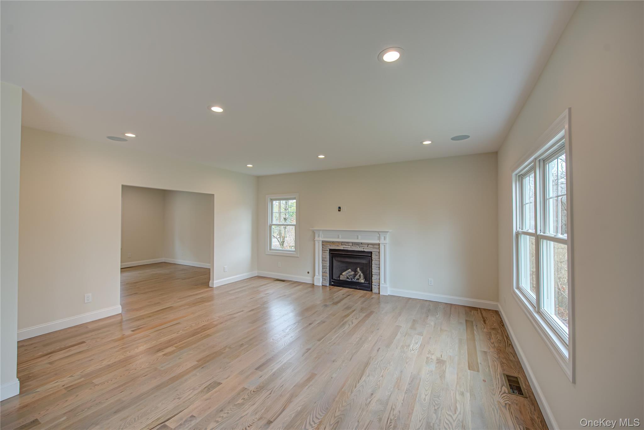 176 Southern Boulevard Property Photo 9