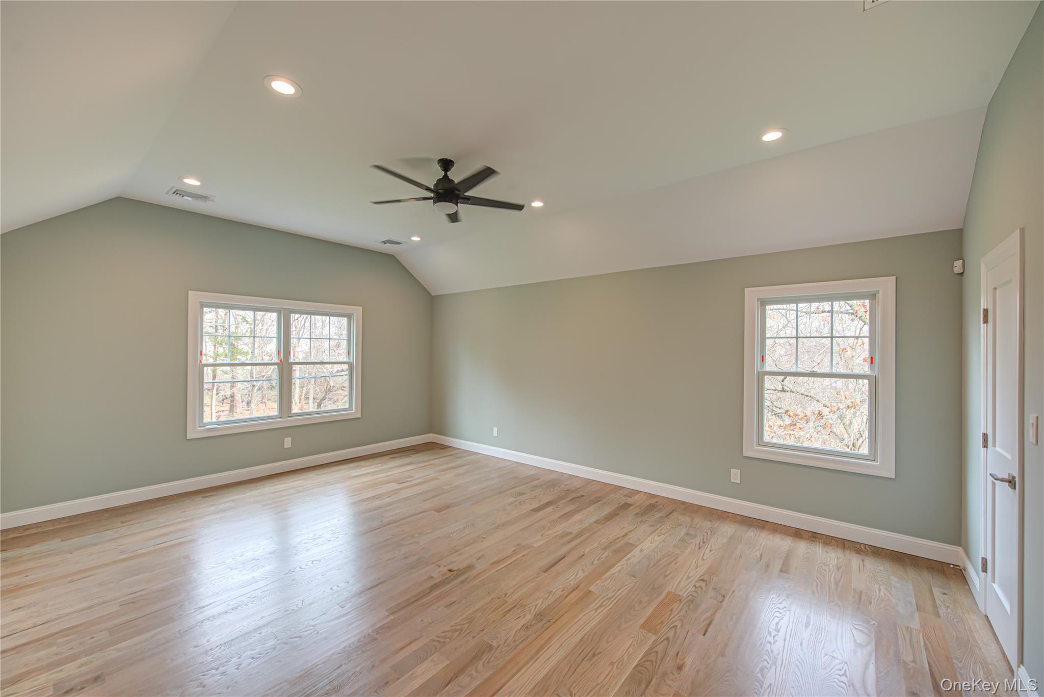 176 Southern Boulevard Property Photo 21