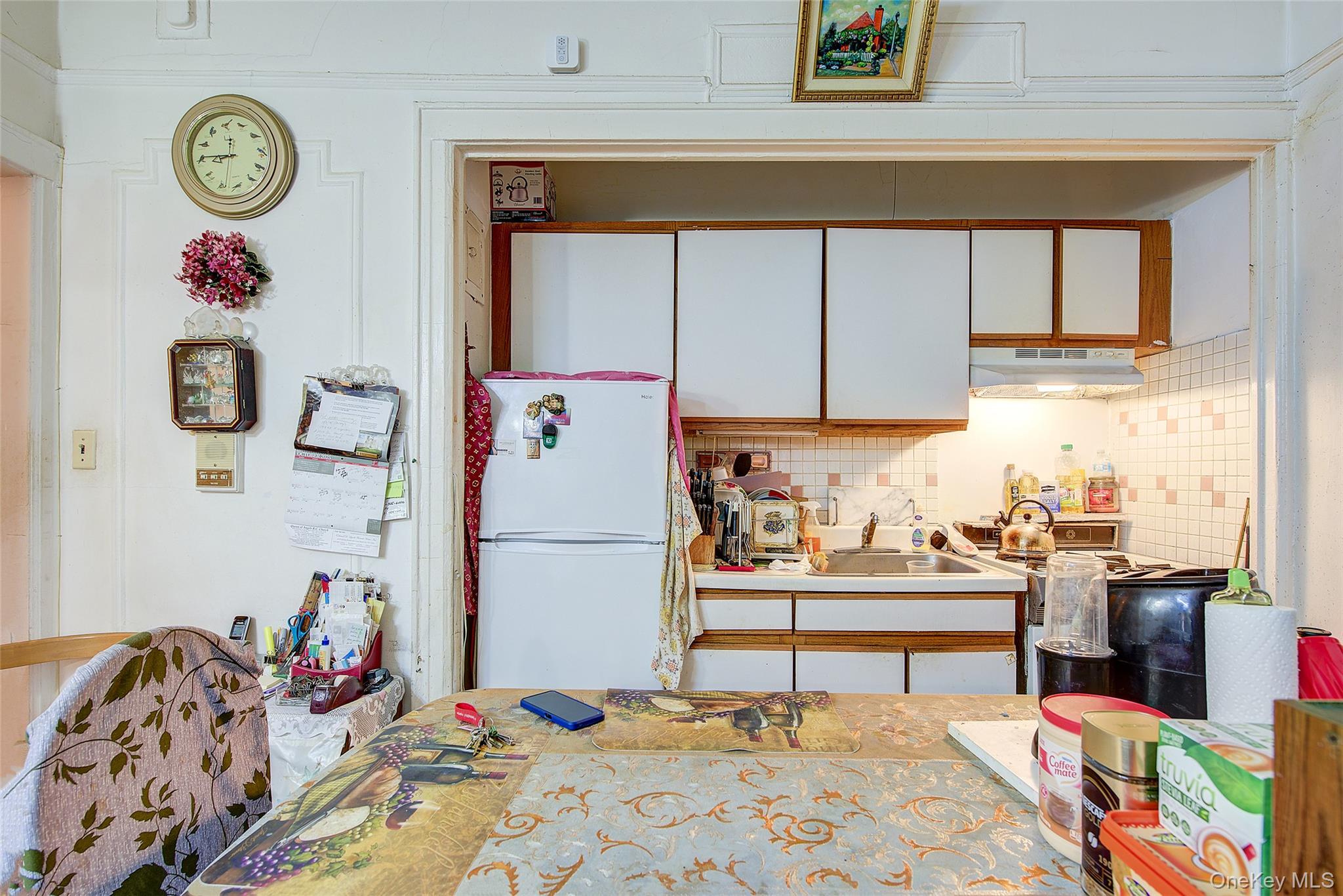 41-41 41 Street 1g Property Photo 5