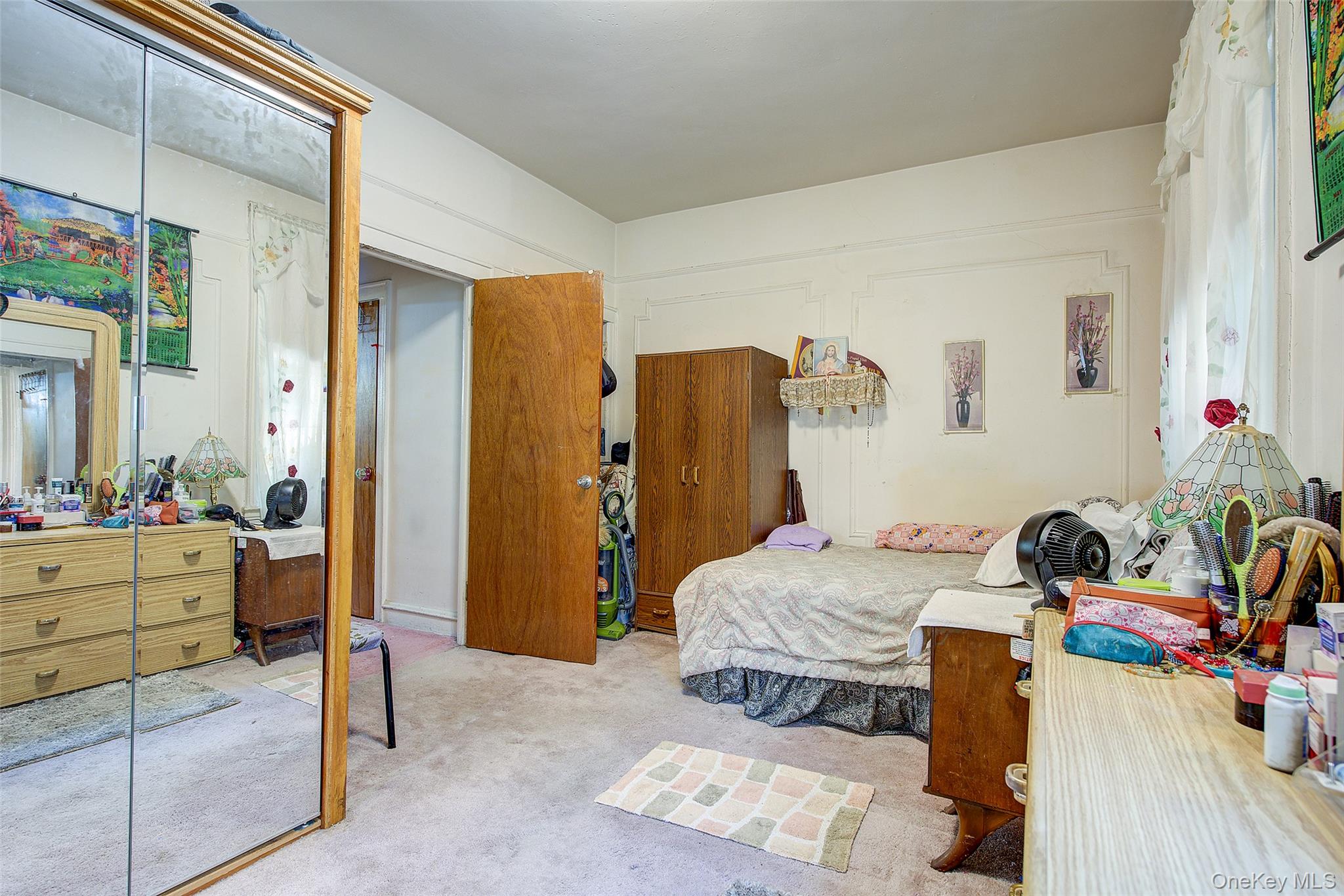41-41 41 Street 1g Property Photo 12