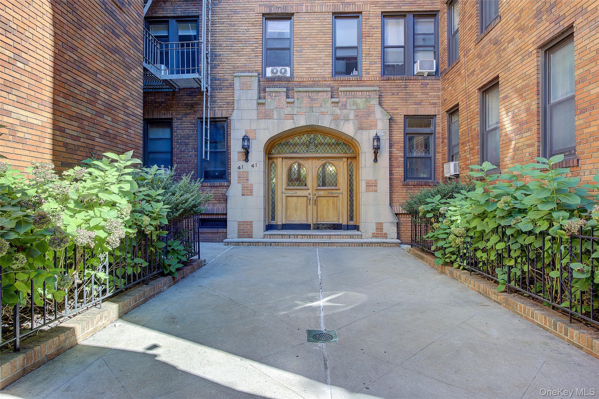 41-41 41 Street 1g Property Photo 29