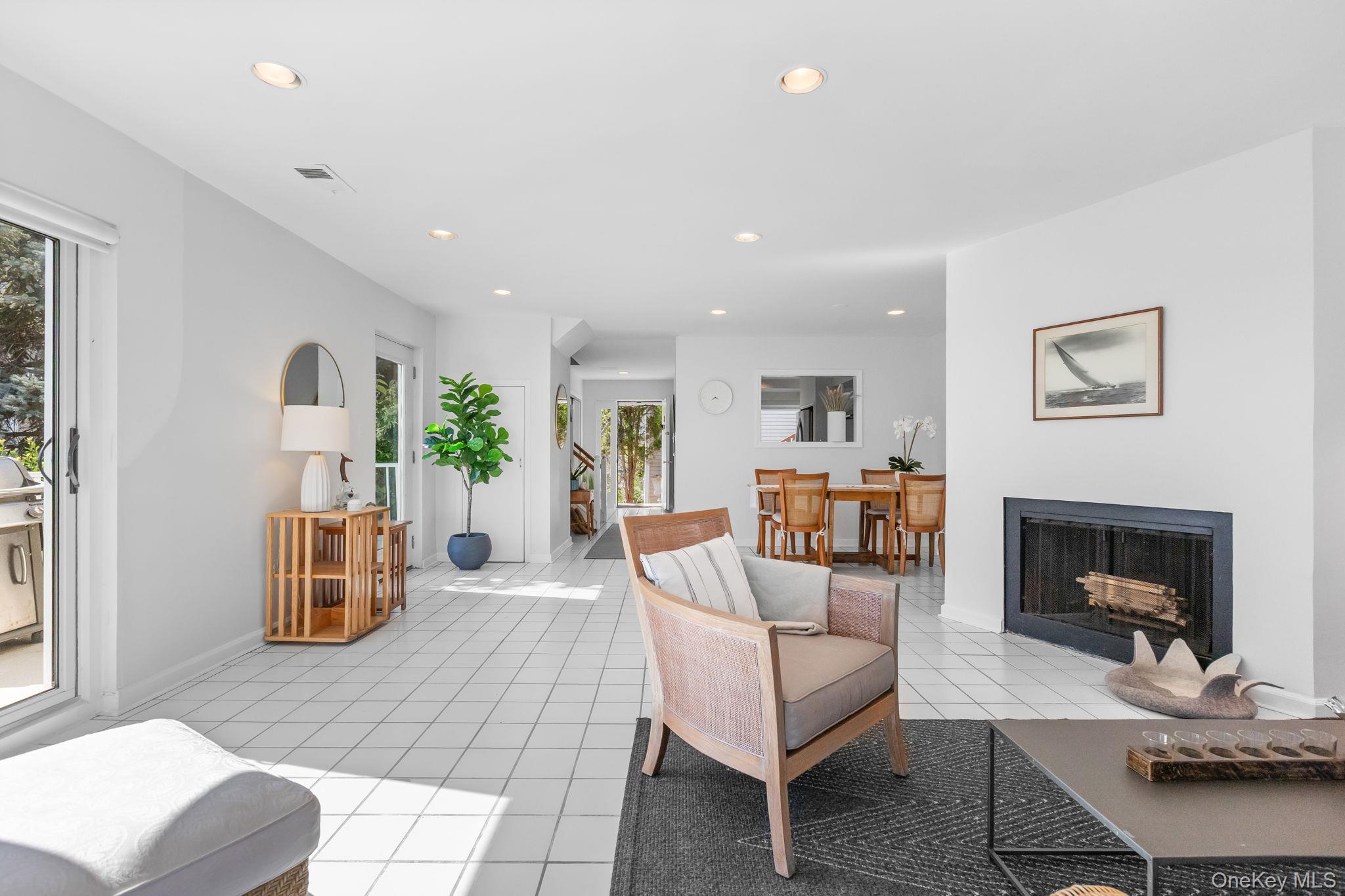 8 Deepwater Way 63 Property Photo 8
