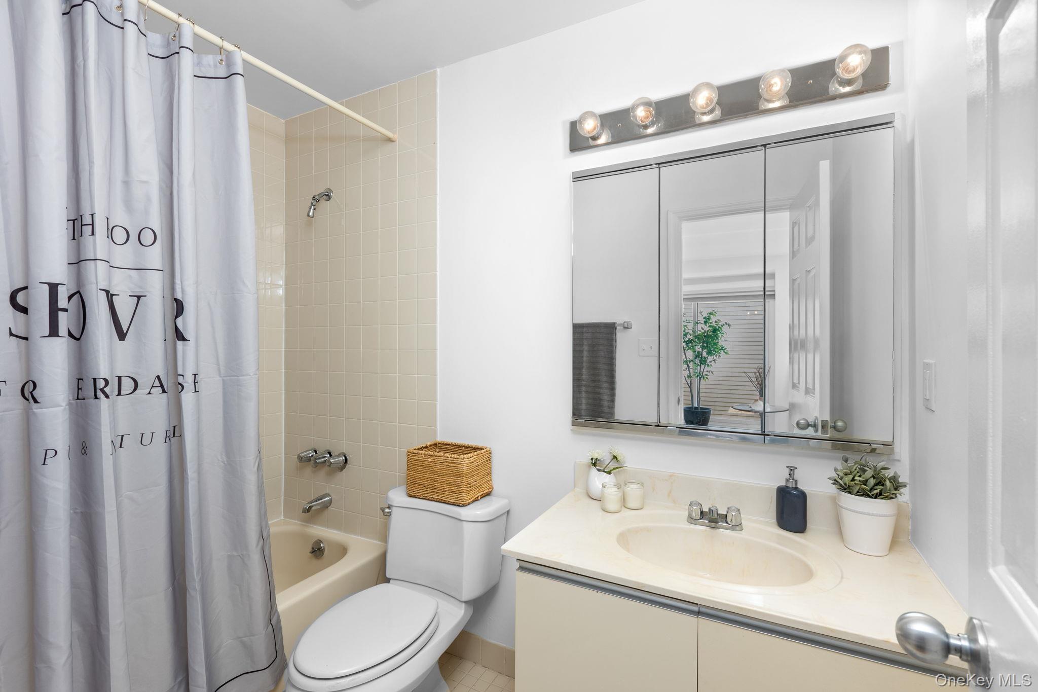 8 Deepwater Way 63 Property Photo 20
