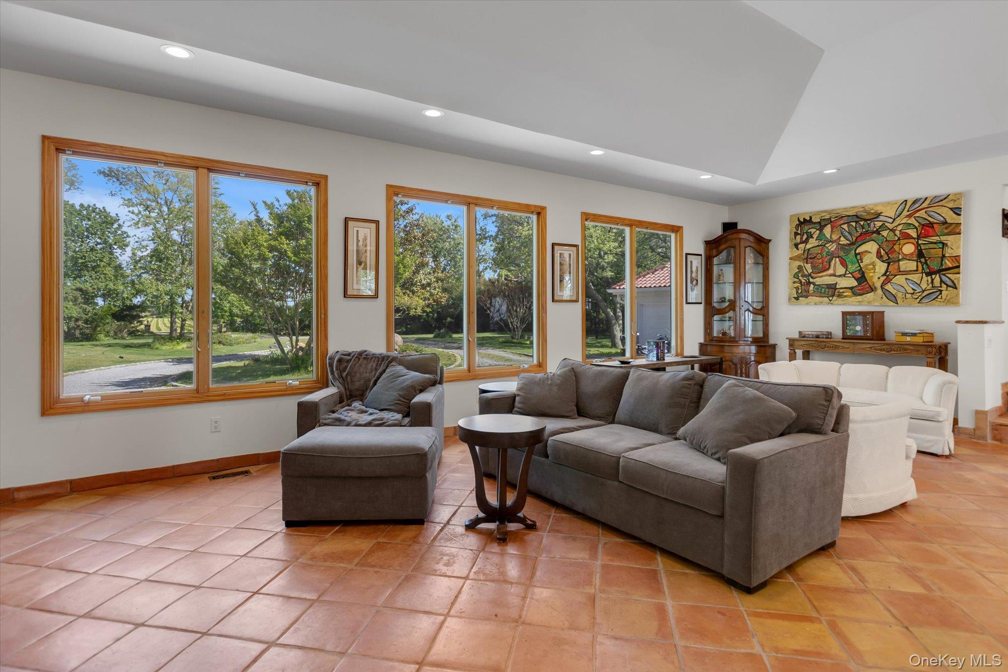 3400 Dignans Road Property Photo 11