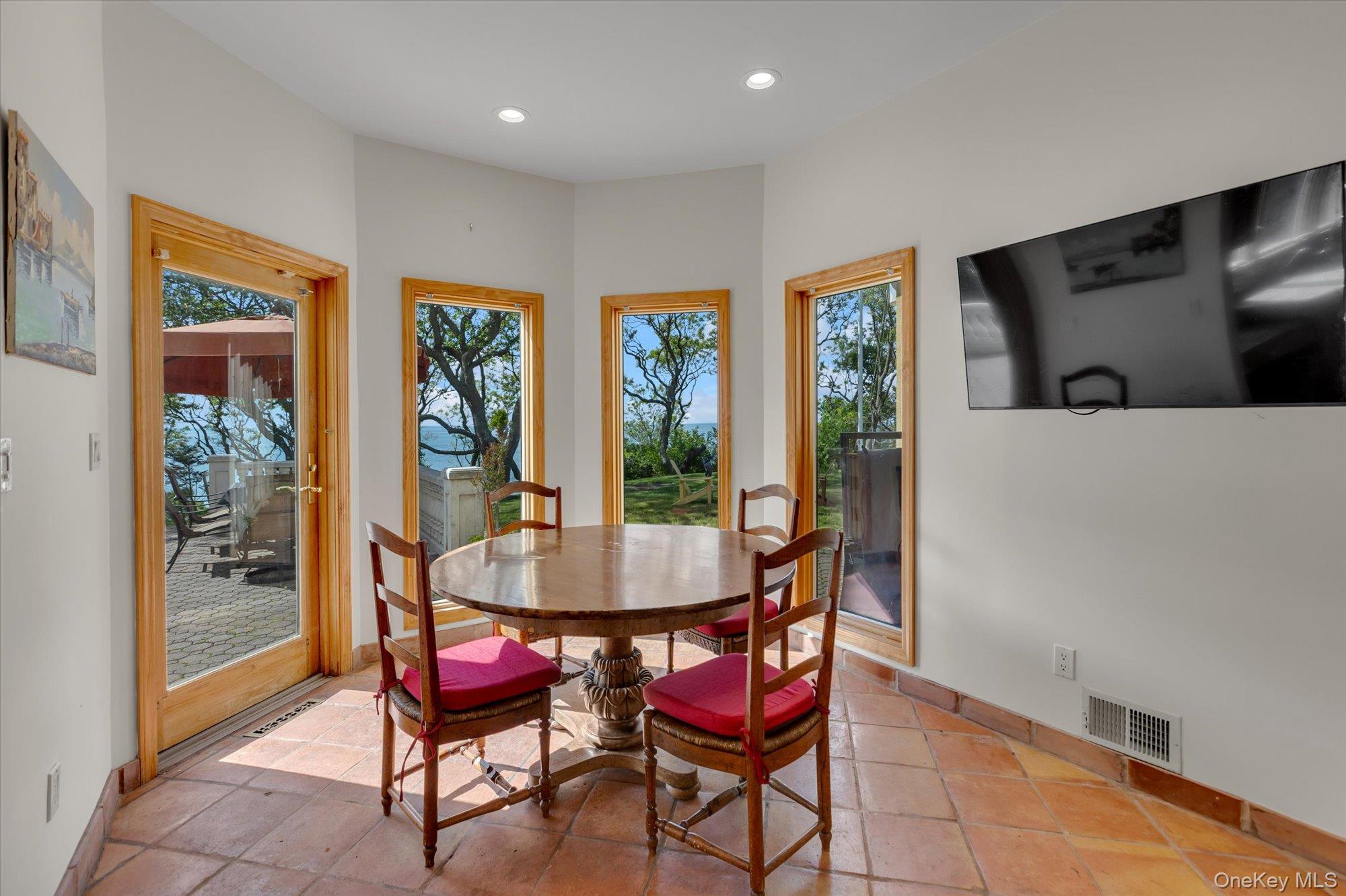 3400 Dignans Road Property Photo 16
