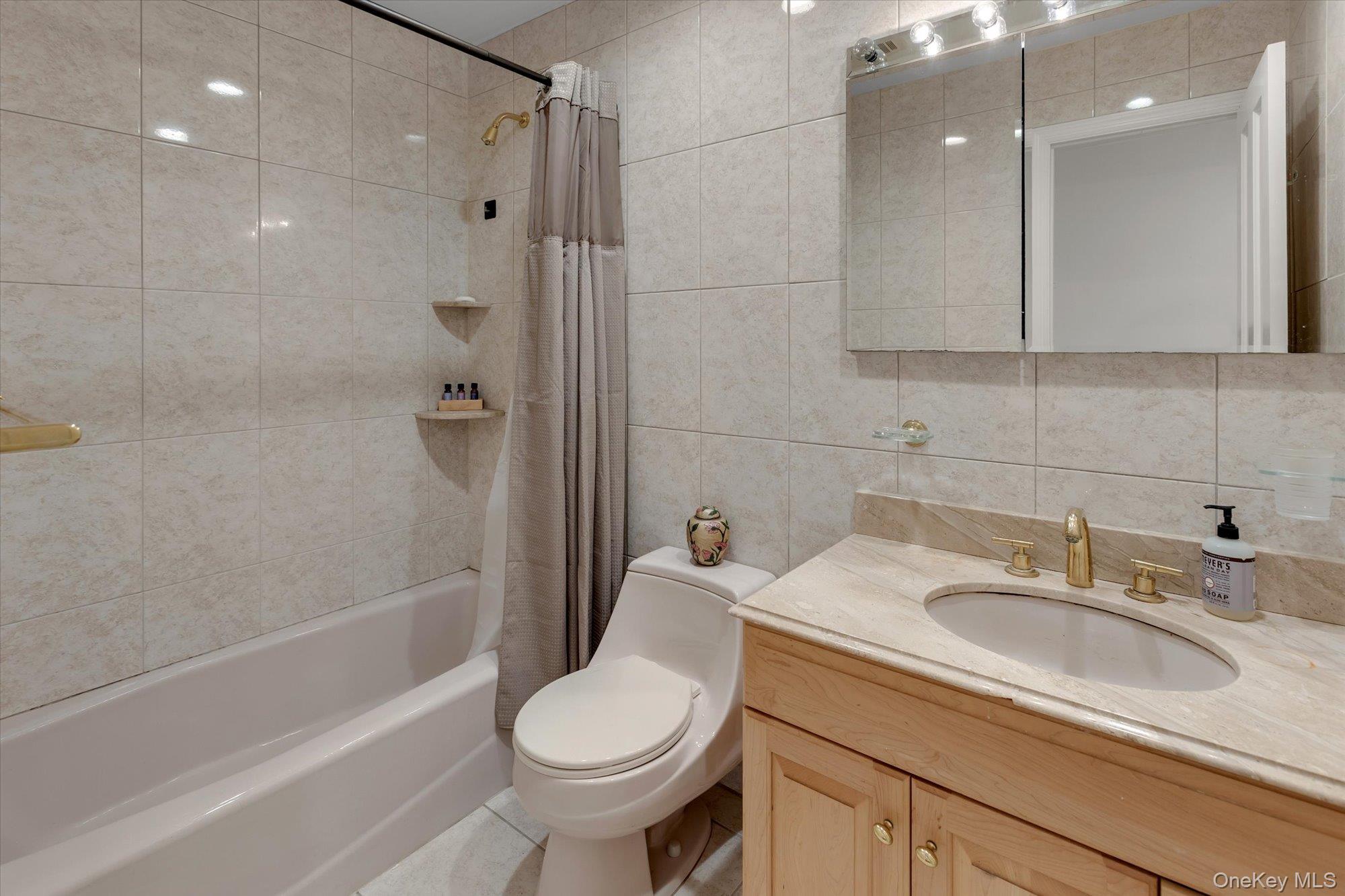 3400 Dignans Road Property Photo 18