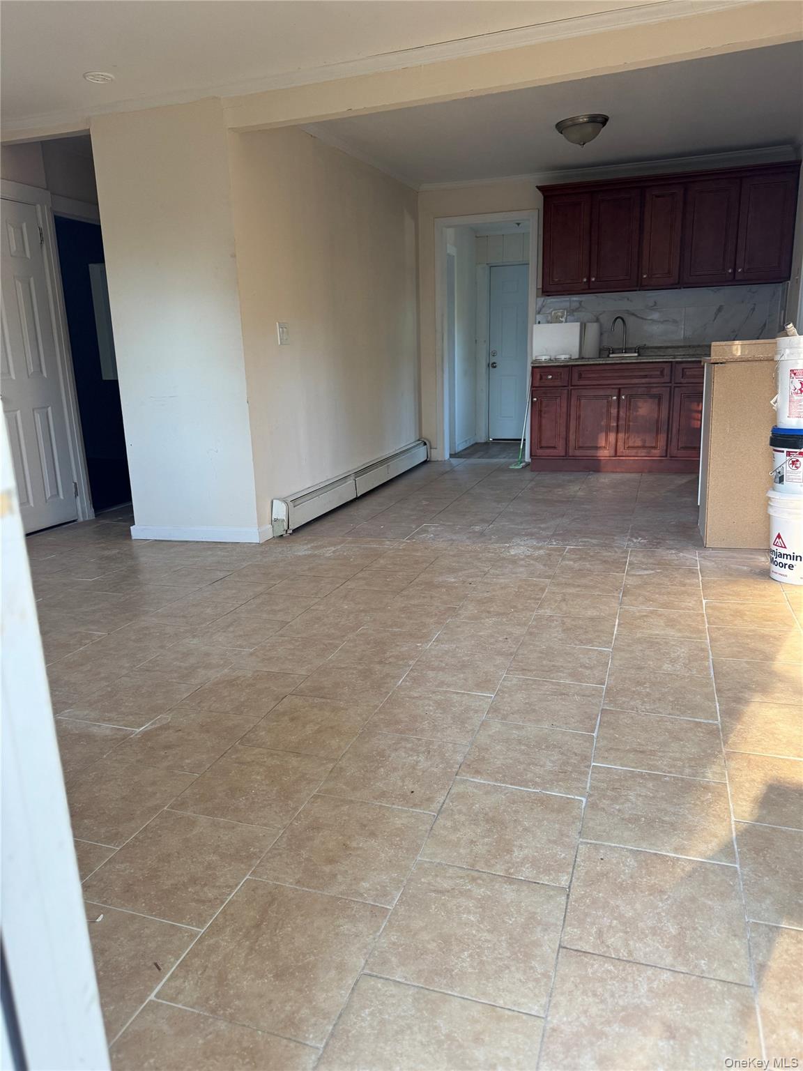 21 Lincoln Drive Property Photo 2