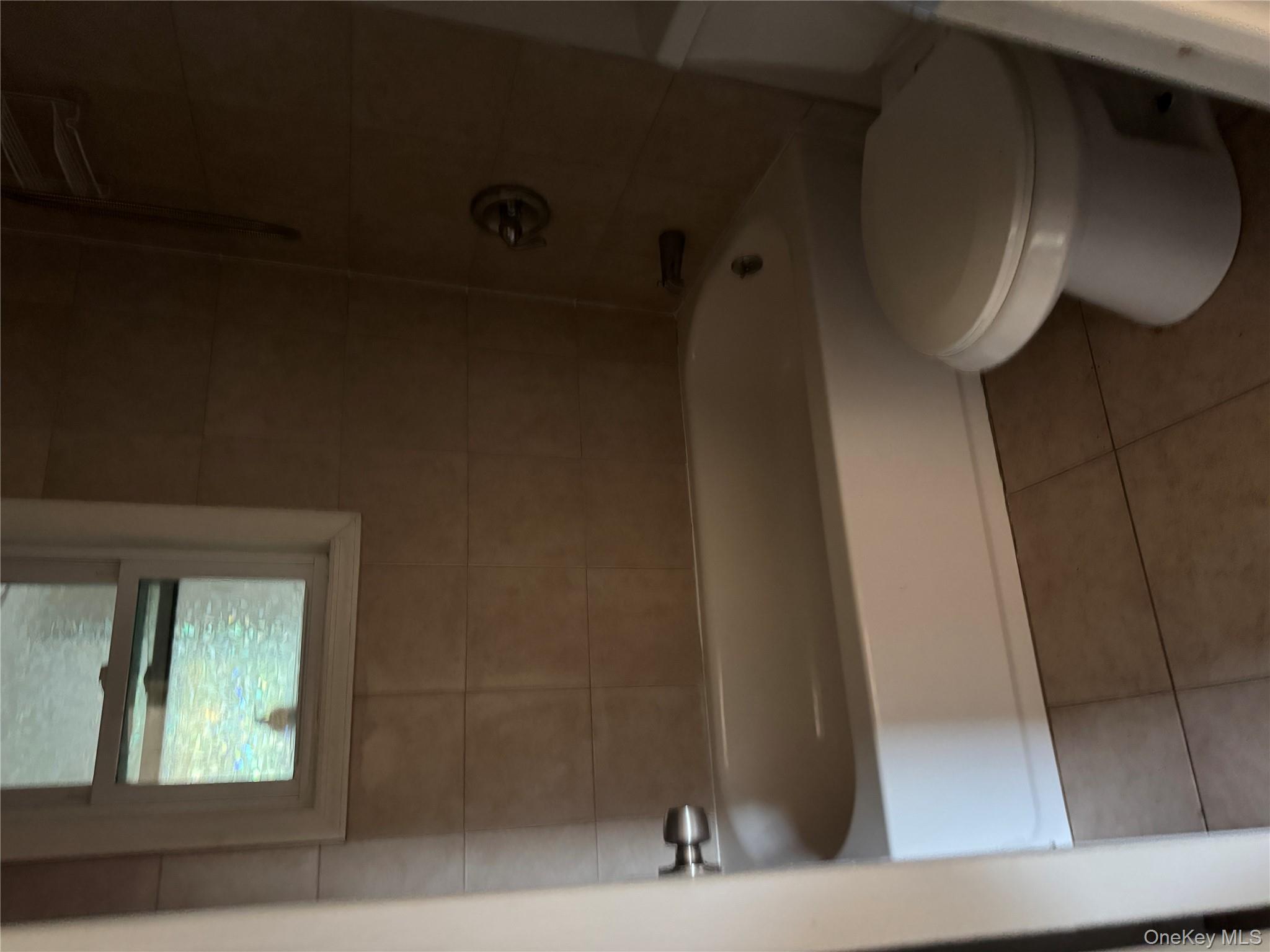21 Lincoln Drive Property Photo 9