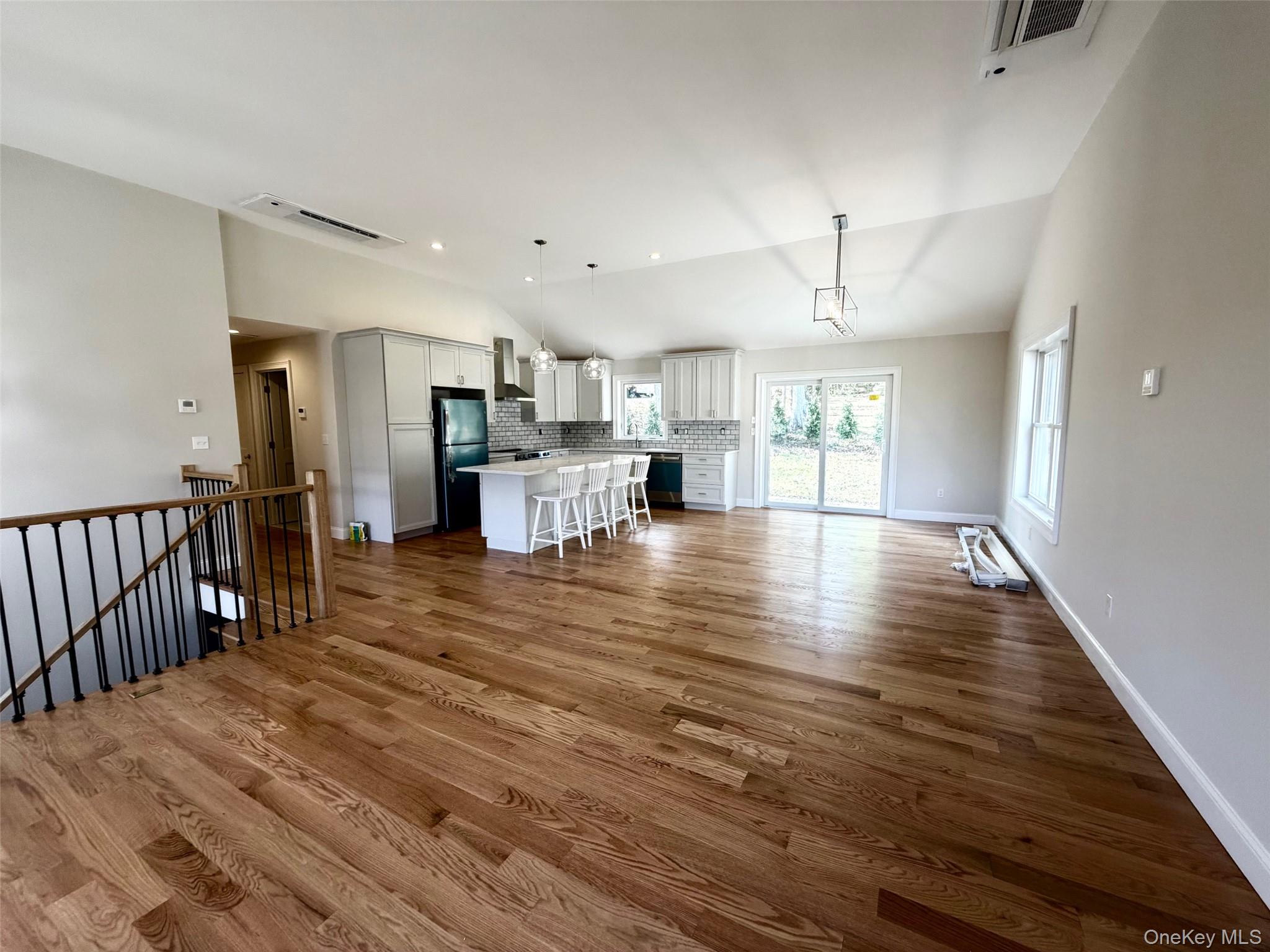 4 Webster Place Property Photo 6