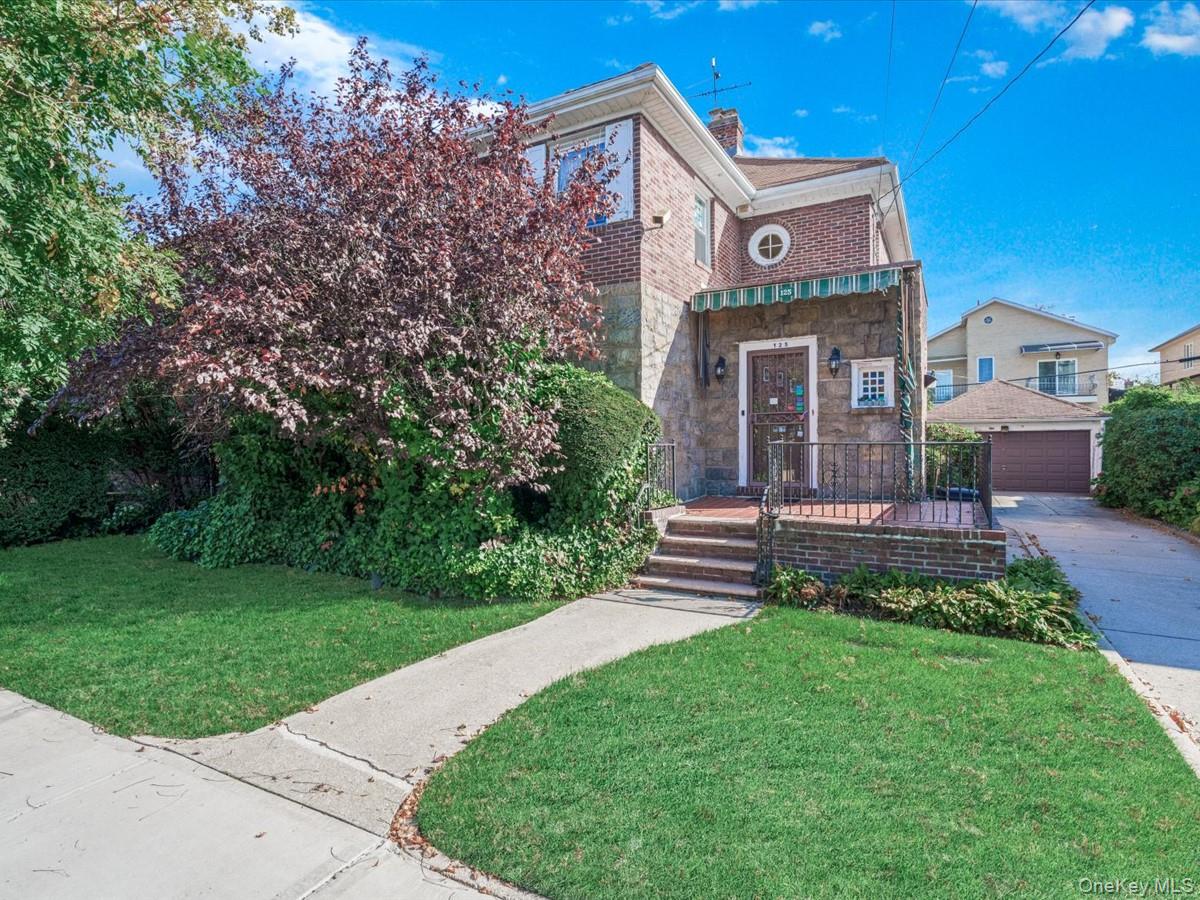 125 Kensington Street Property Photo 1