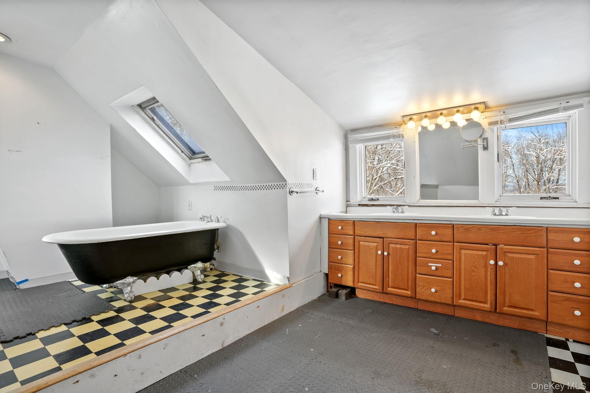 1780 Strawberry Road Property Photo 32