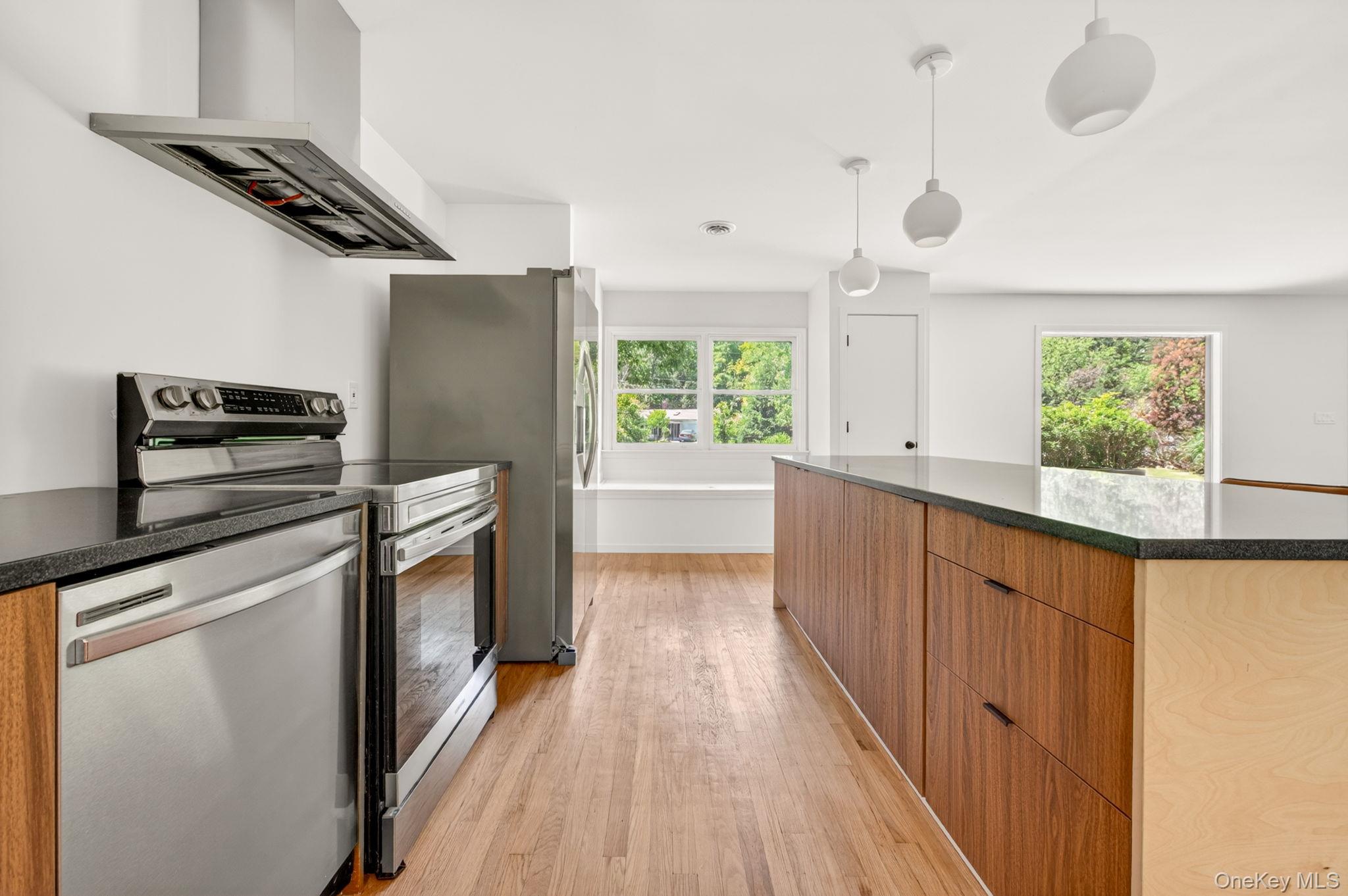 5 Lazy Brook Lane Property Photo 11