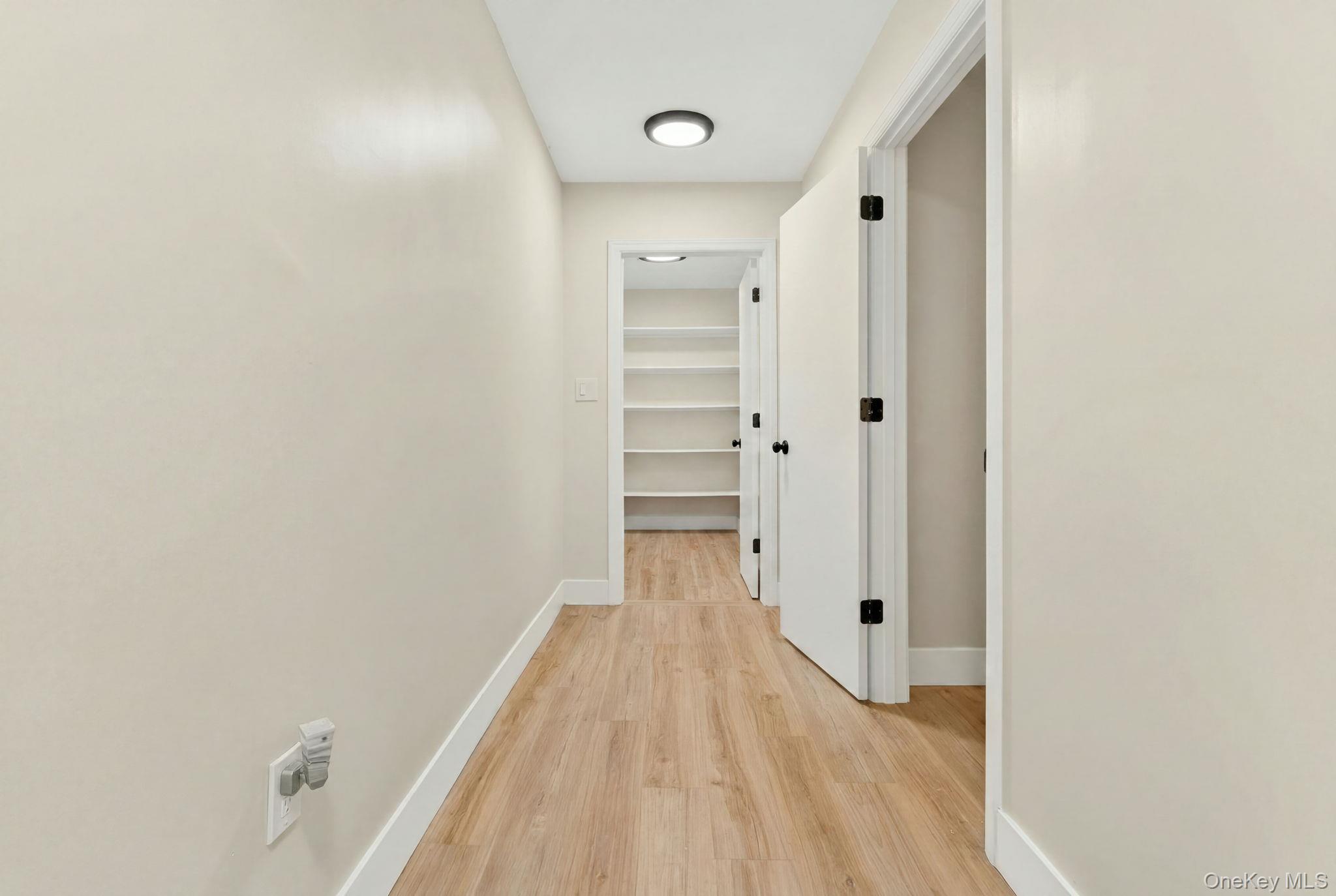 5 Lazy Brook Lane Property Photo 13