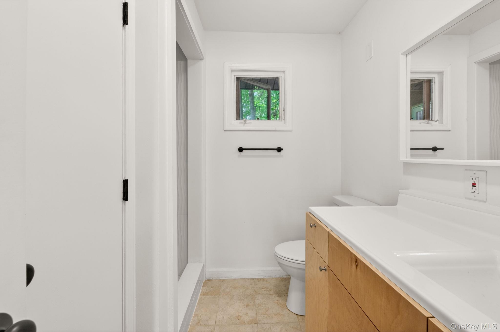 5 Lazy Brook Lane Property Photo 17