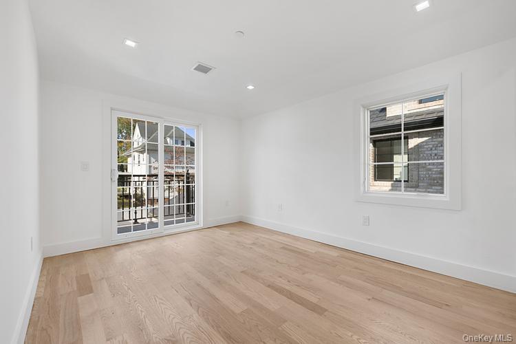 3832 215th Street Property Photo 15