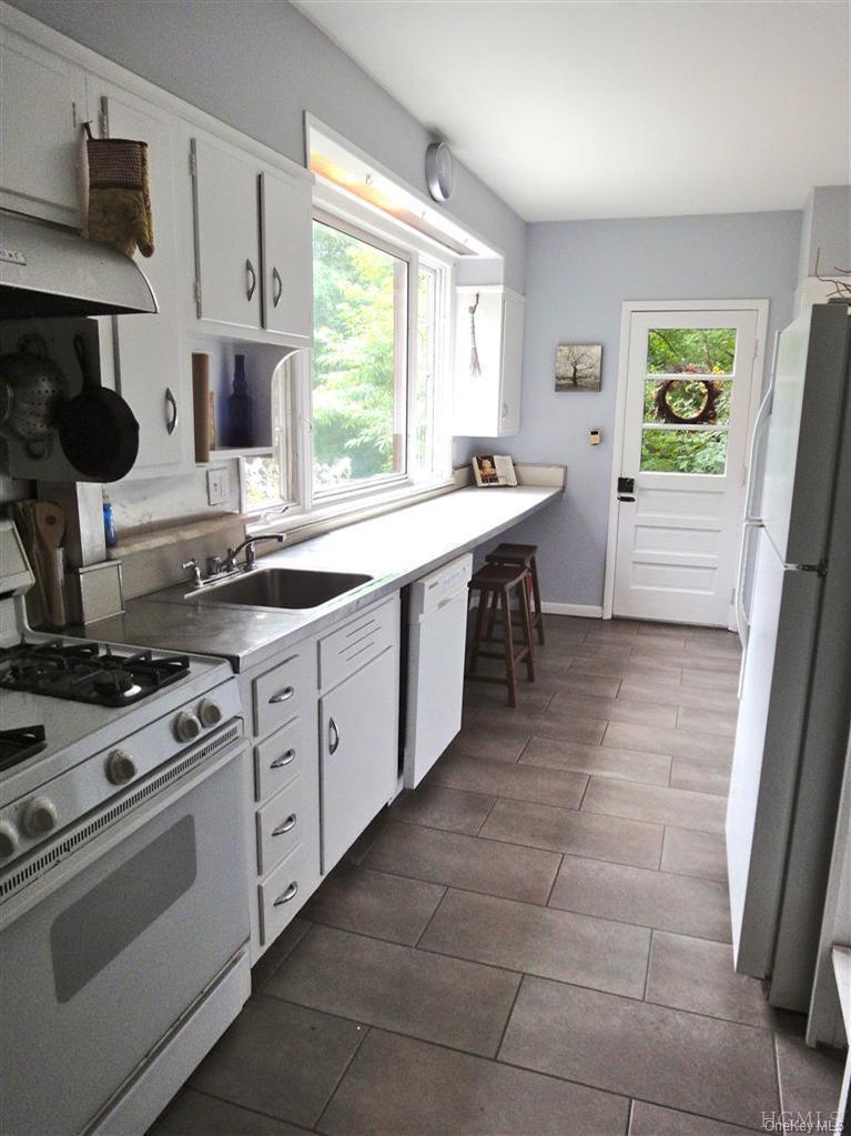 376 Lane Gate Road Property Photo 14