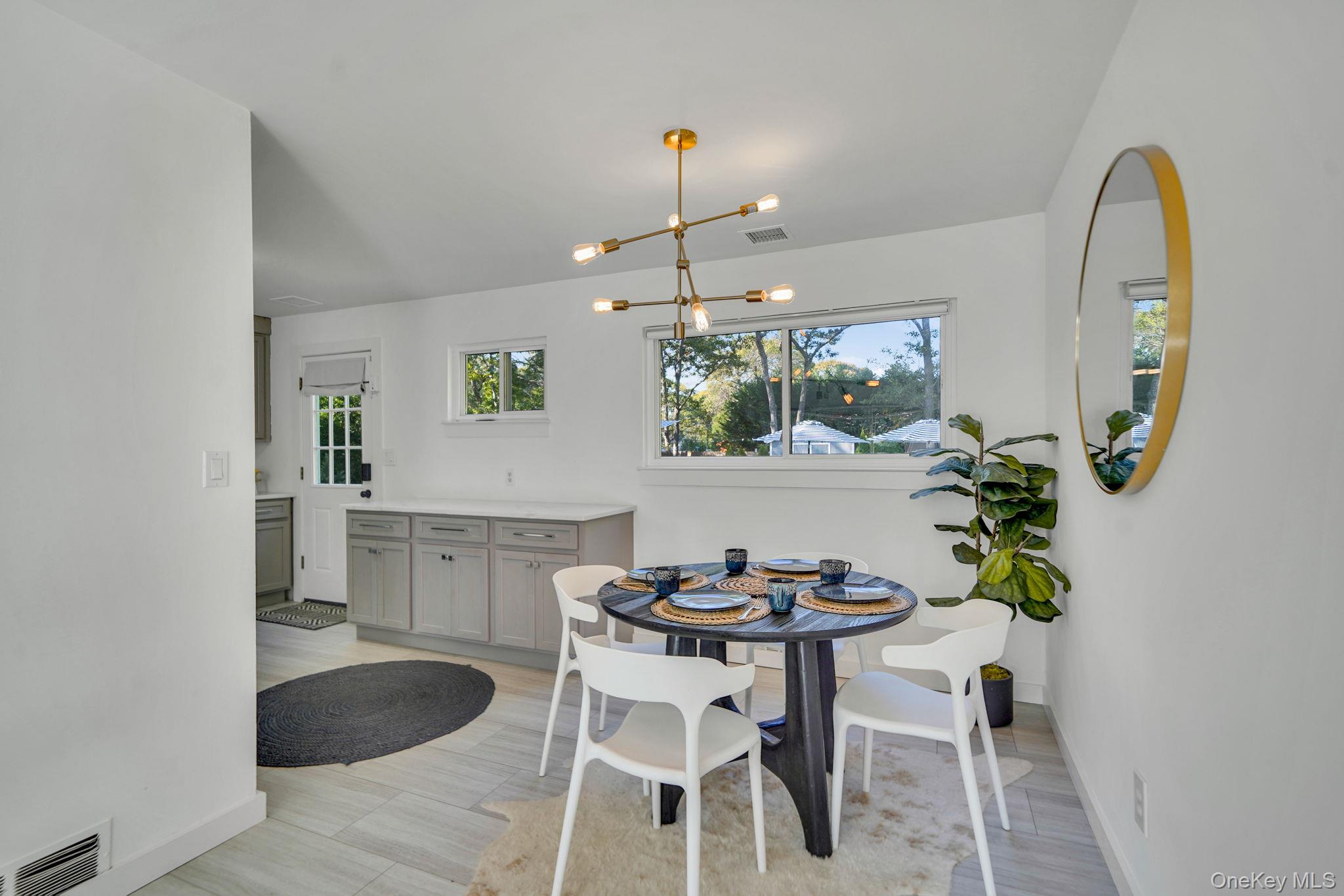 138 W Tiana Road Property Photo 10