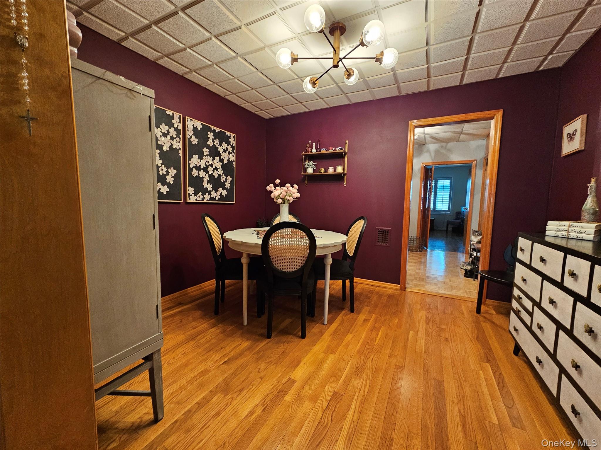 7852 79th Lane Property Photo 4