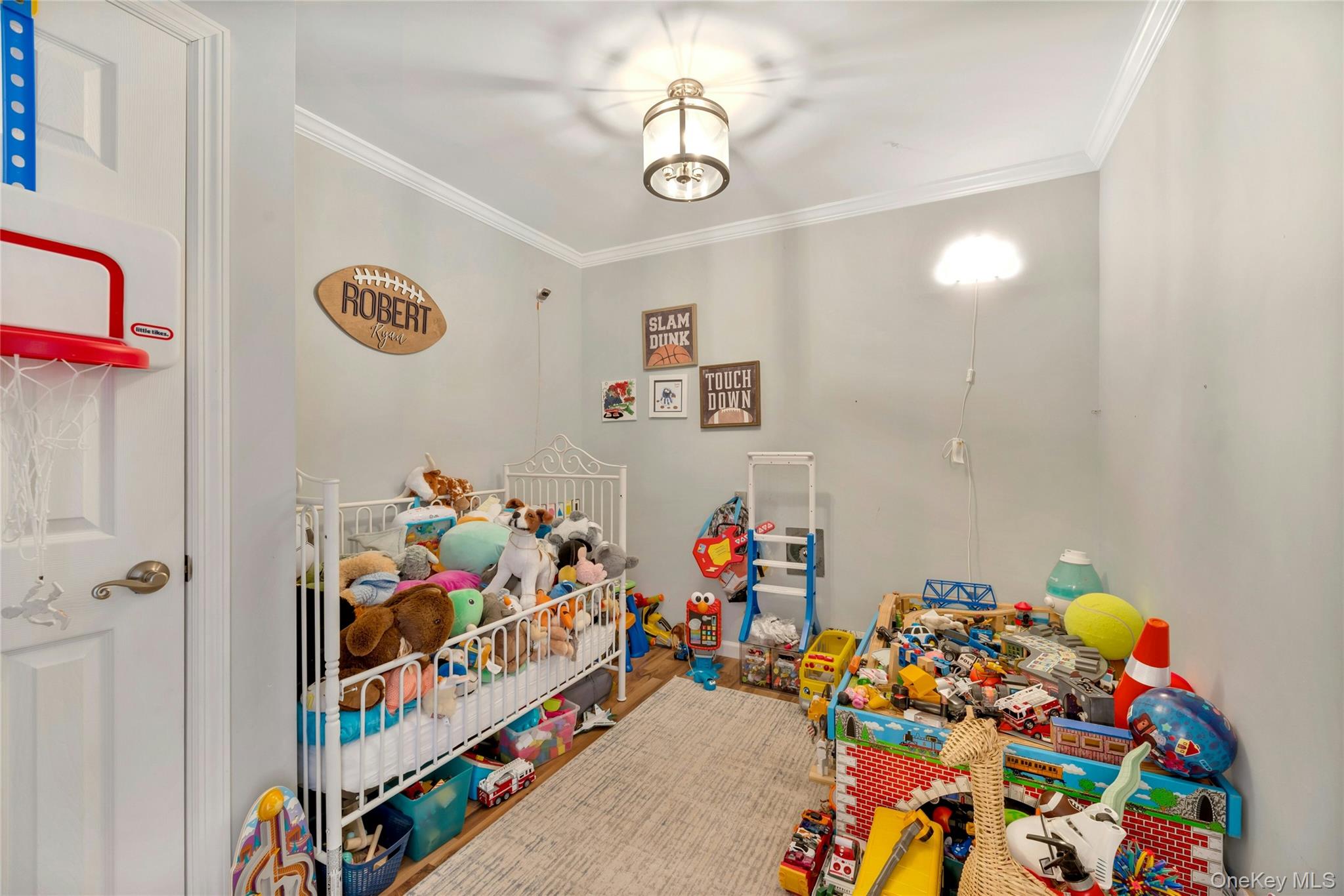 3105 Bluffs Drive Property Photo 15