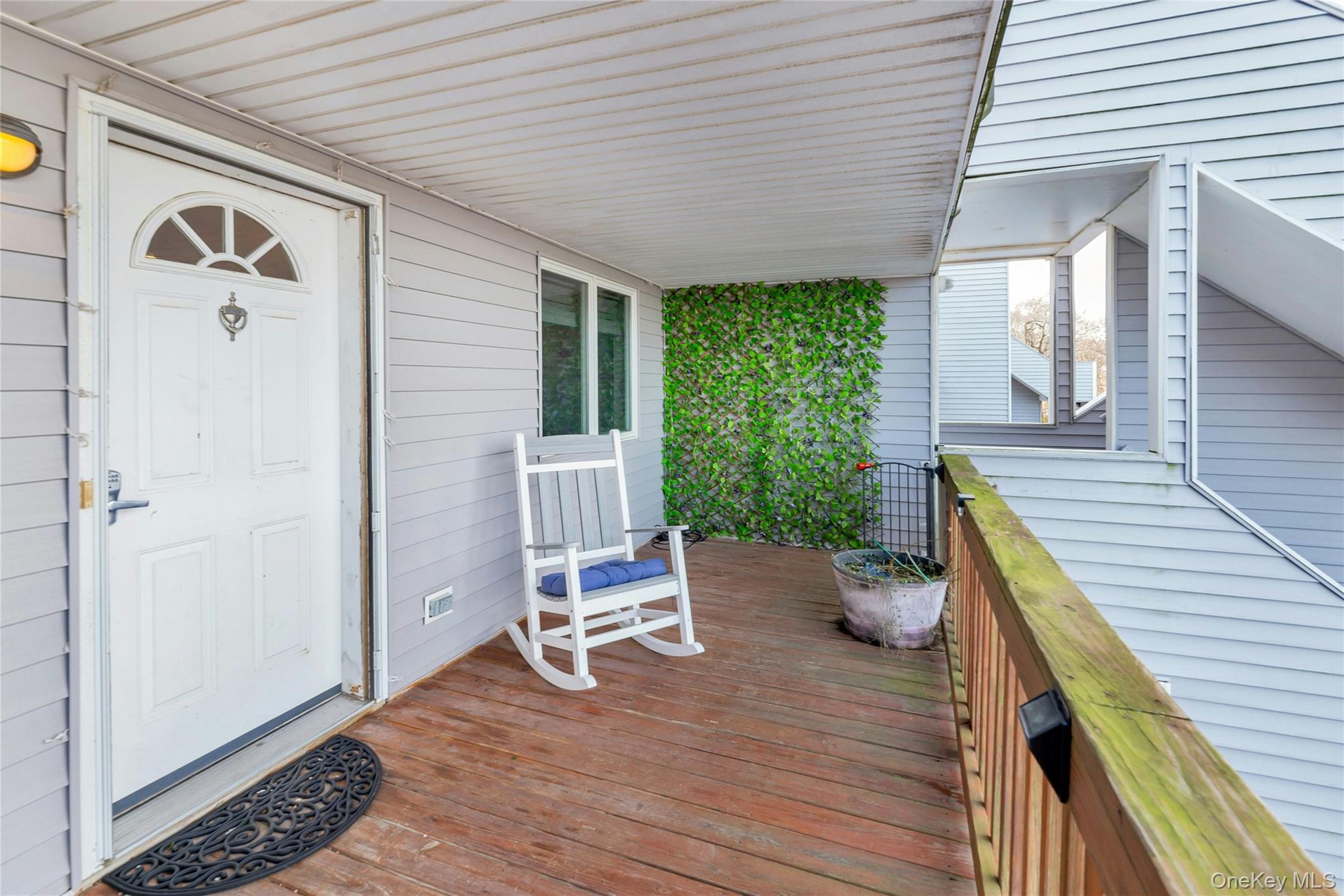 3105 Bluffs Drive Property Photo 23