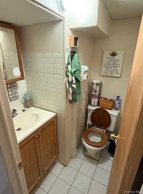 258 Davis Avenue Property Photo 12